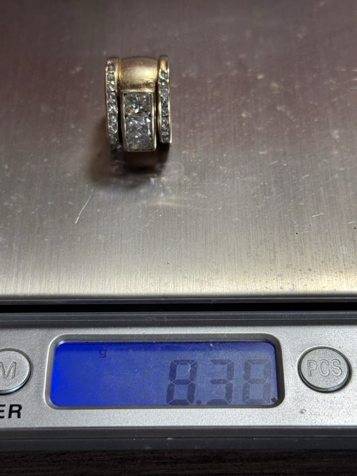 Vintage Estate Wide 14k Gold 3 Stone Diamond 3 Tcw & Two Gaurd 23 Stones Ring