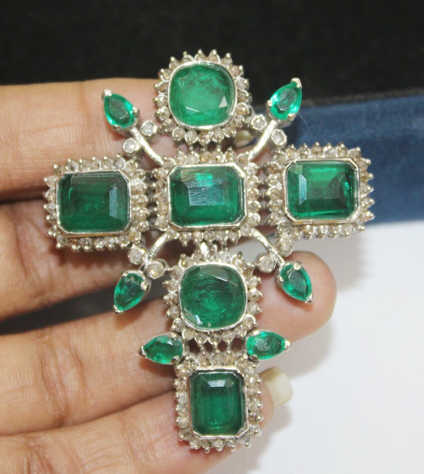 4.50ct Rose Cut Diamond Victorian 925 Sterling Silver Emerald Cross Pendant