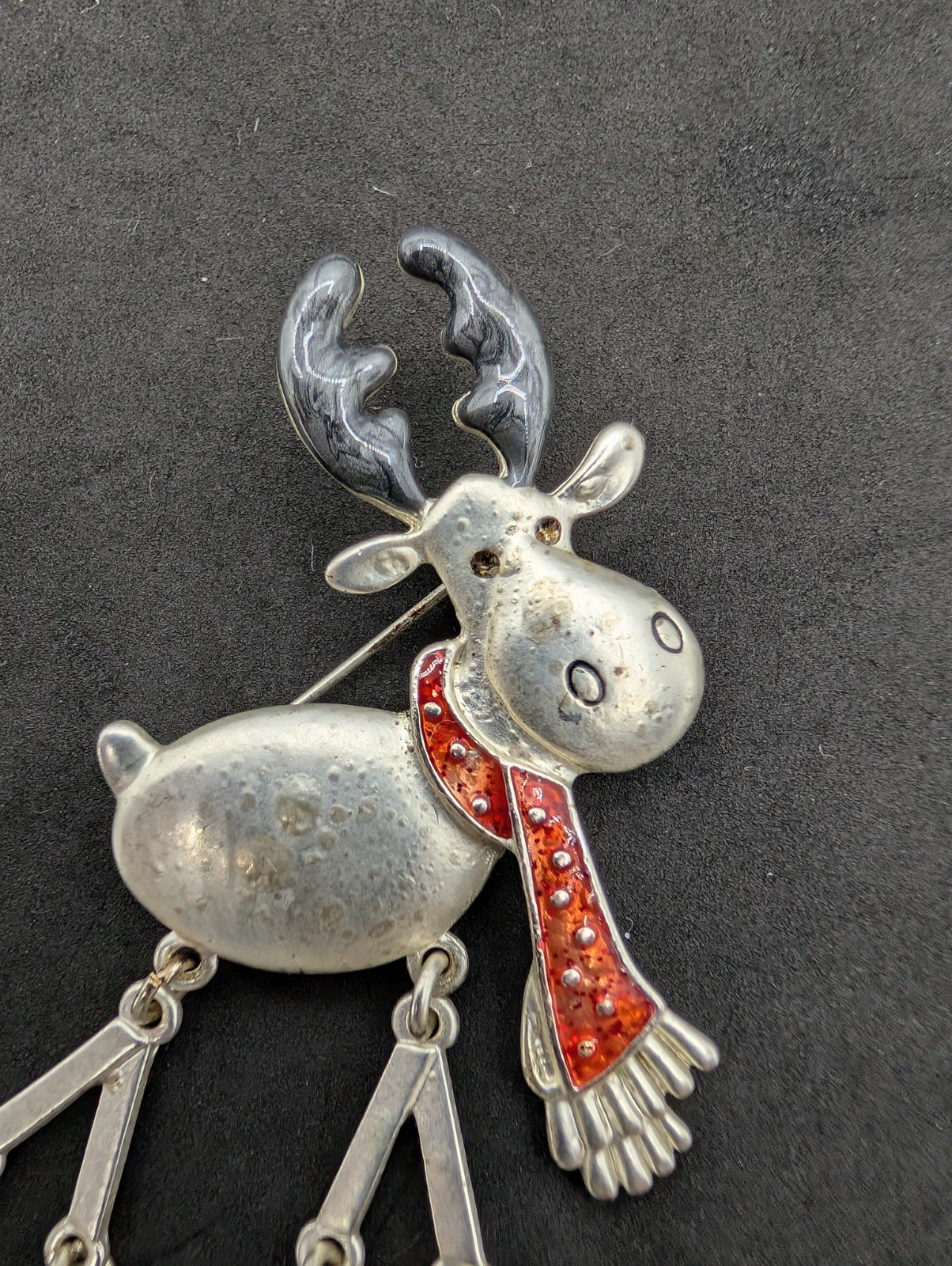 Vintage Reindeer Pin Brooch Leg Dangling Sparkling Enamel Christmas