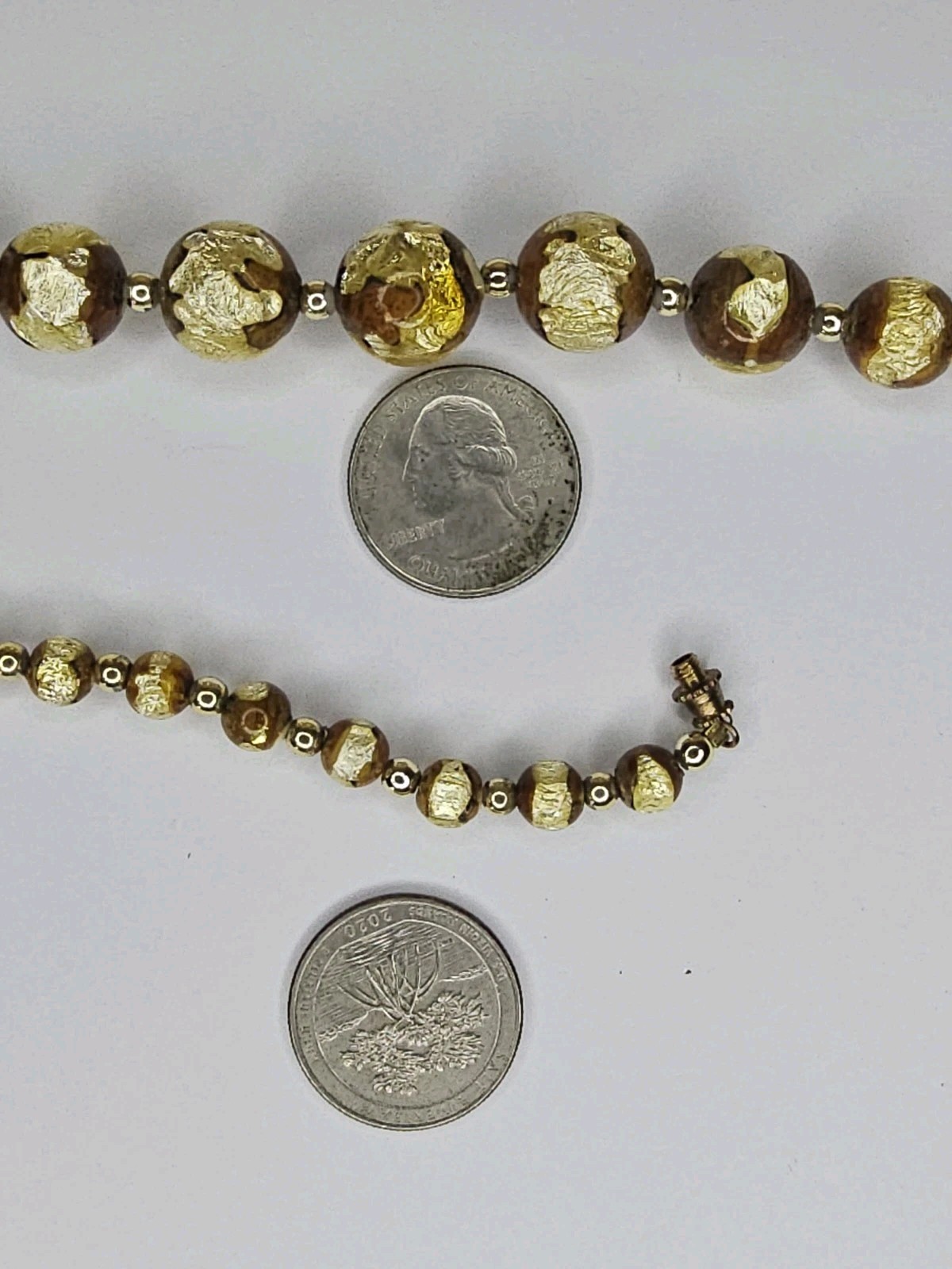 Vintage Murano Style Venetian Gold Foil Art Glass Bead Necklace 22″ Amber