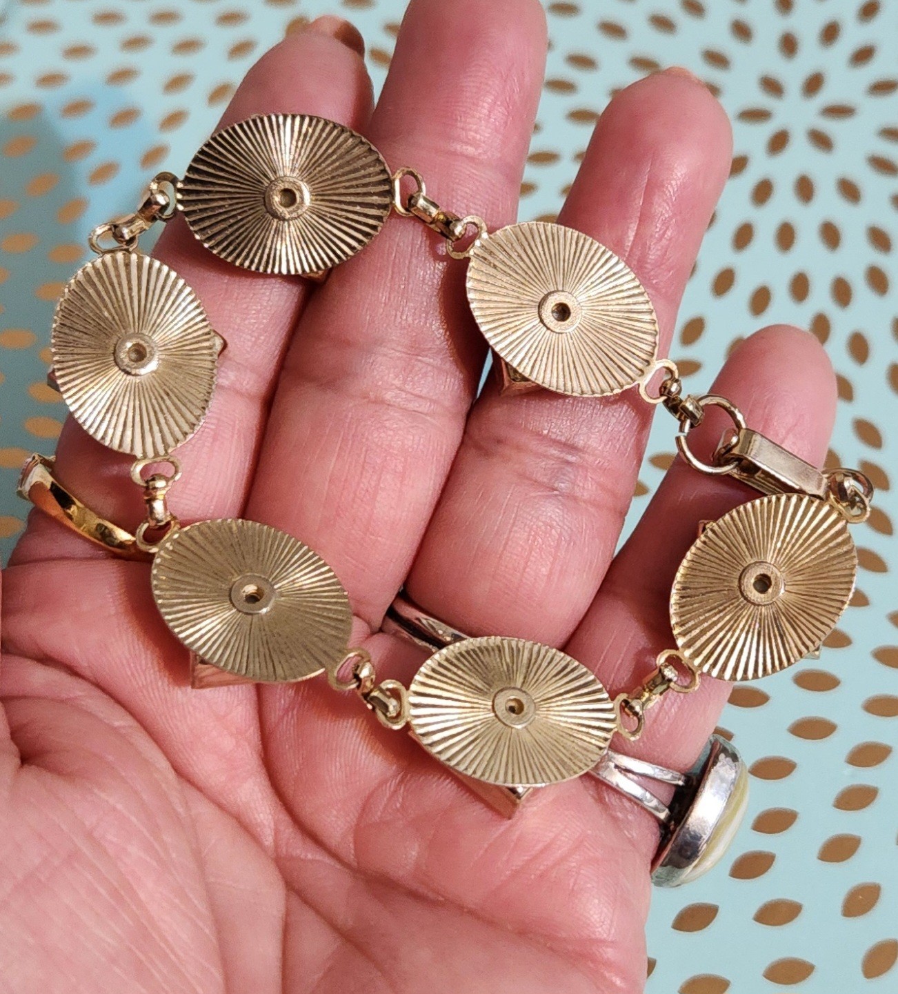 VTG 1960’s GOLDTONE BRACELET SPLOTCH BROWN & WHITE, LIGHT YELLOW Tiles