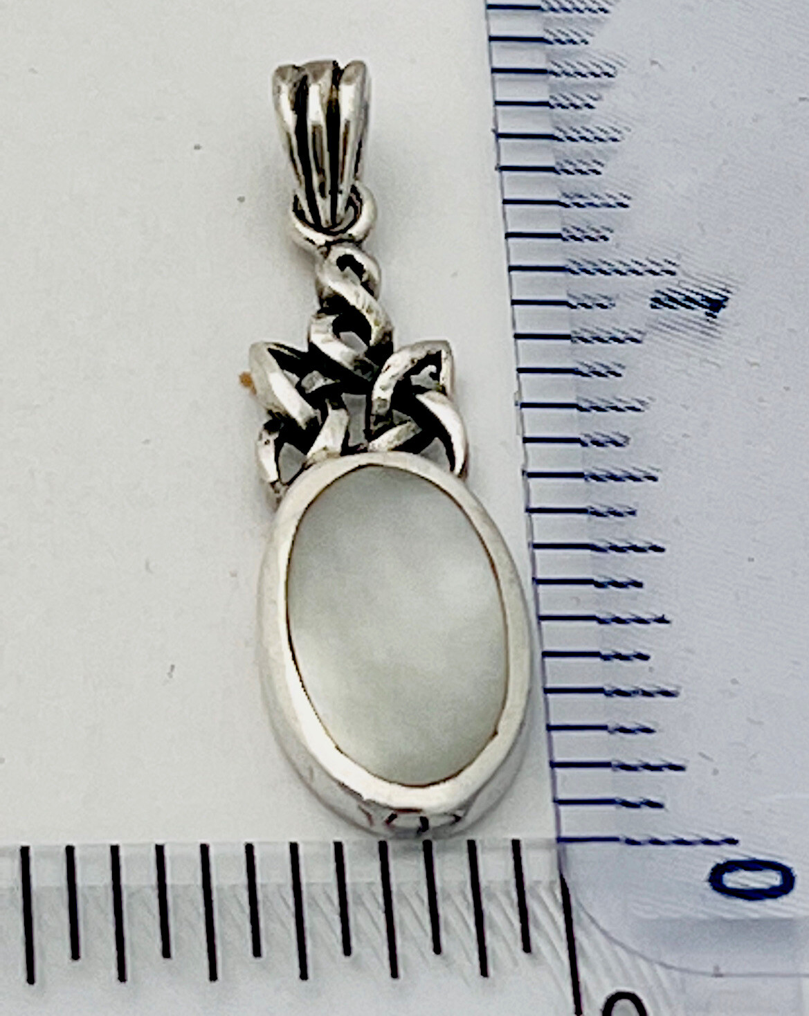 925 Sterling Silver Bali Hand Crafted Mother Of Pearl Celtic Knot Pendant