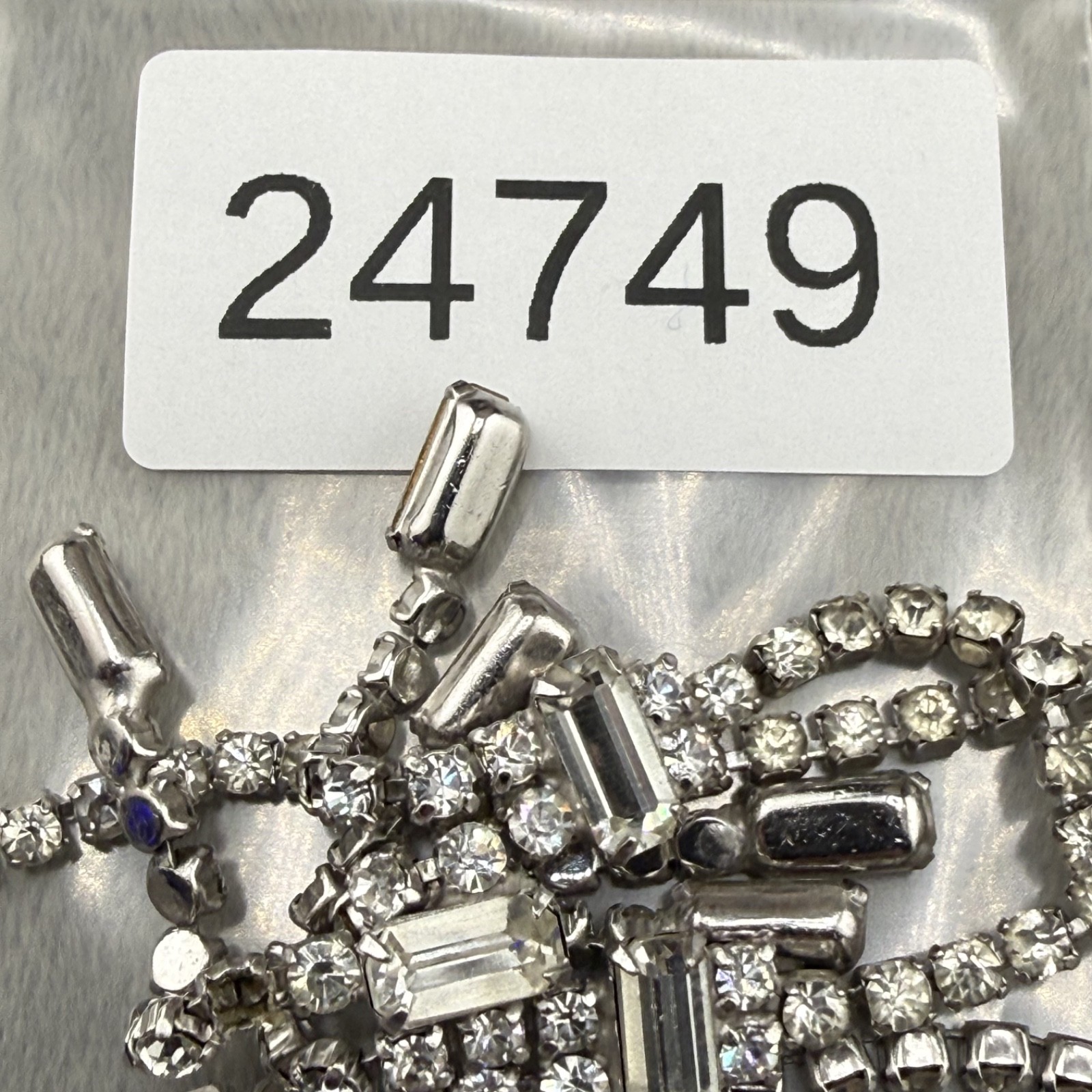 Vintage Rhinestone Necklace Silver Tone Waterfall 16” READ