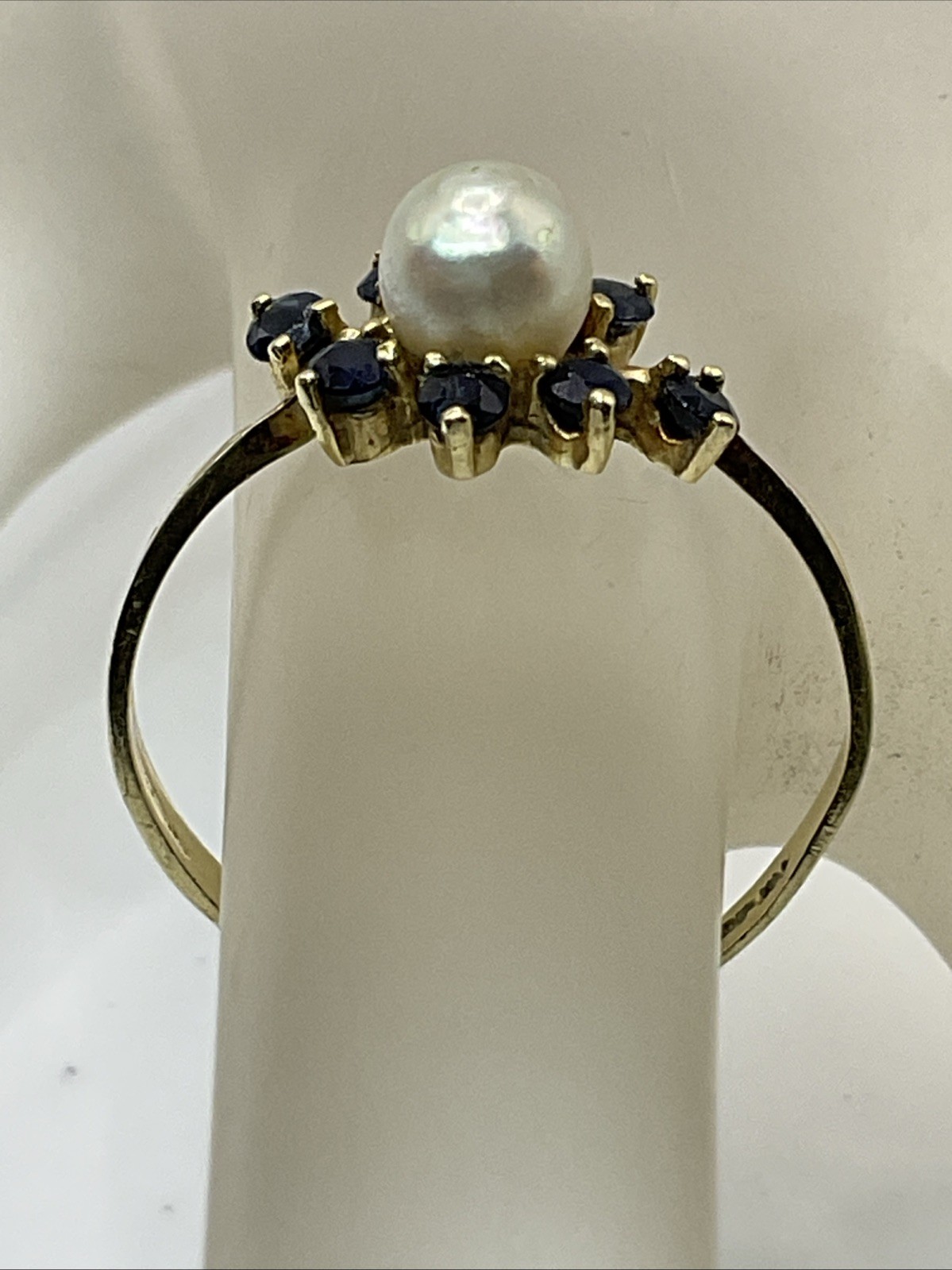 VINTAGE HANDMADE Solid 14K Yellow Gold White Pearl & Blue Sapphire Ladies Ring