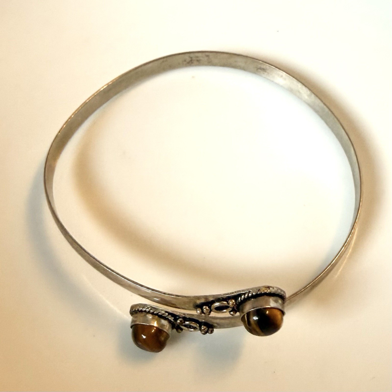 Ethnic Tiger’s Eye Gemstone Silver Tone Adjustable Cuff Bracelet / Arm Band 9.5”