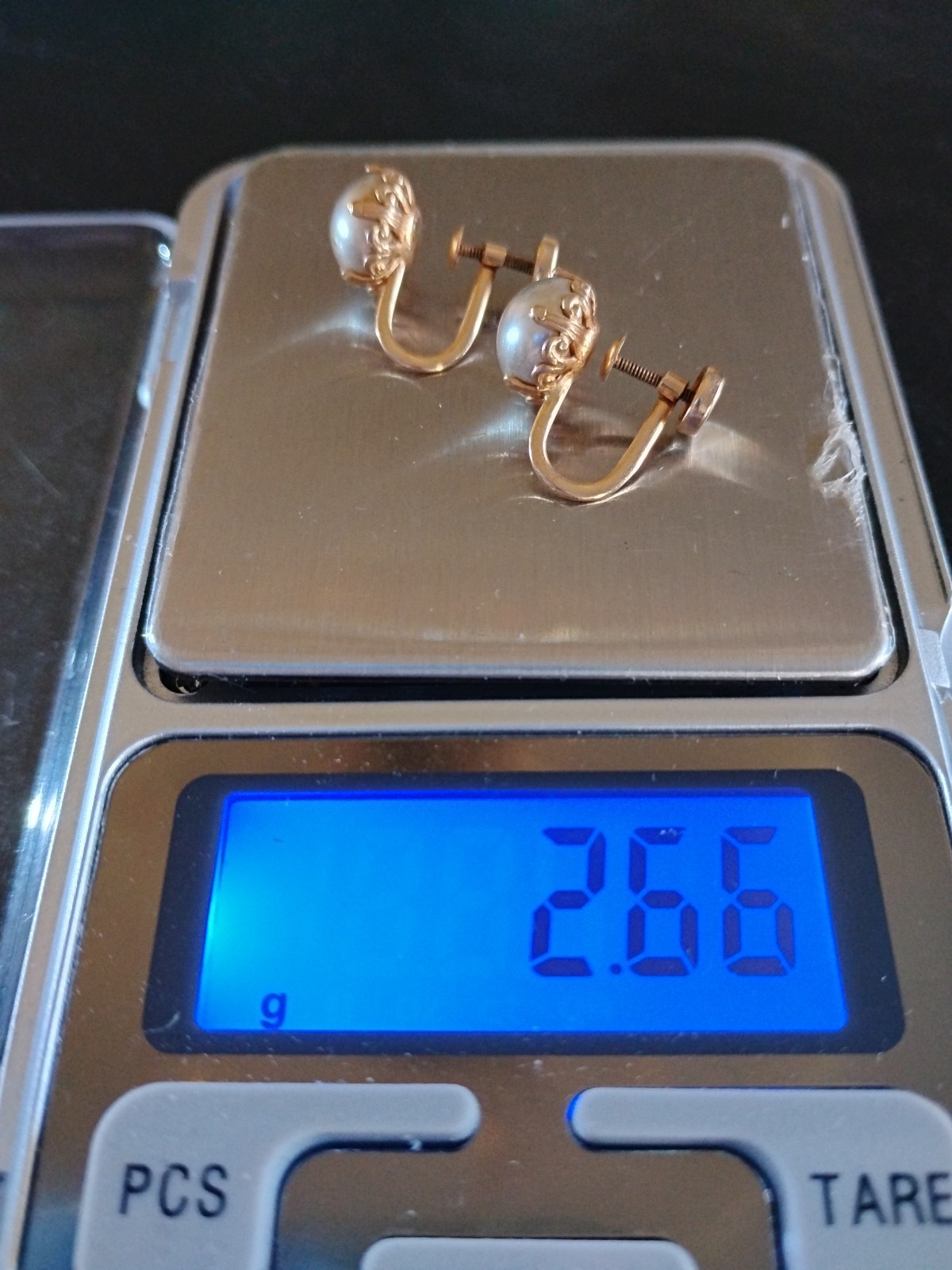 10 KT Budlong Docherty Armstrong Earrings