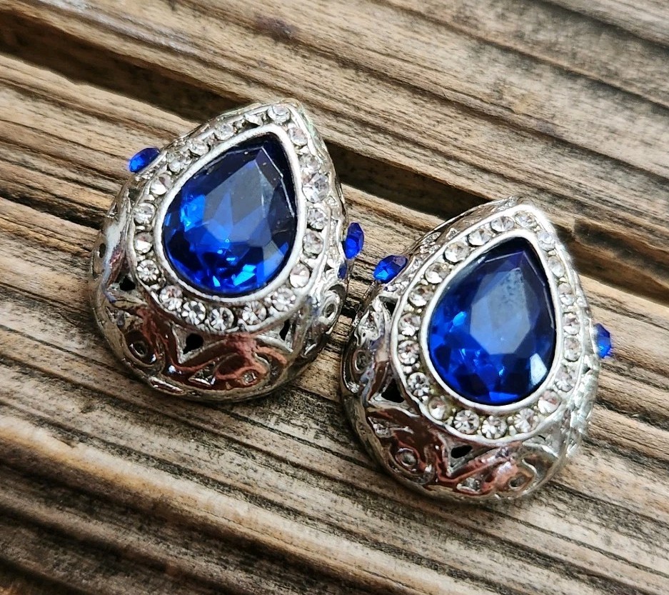 Vintage Teardop Blue Faux Sapphire Clear Rhinestones Formal Bling Earrings