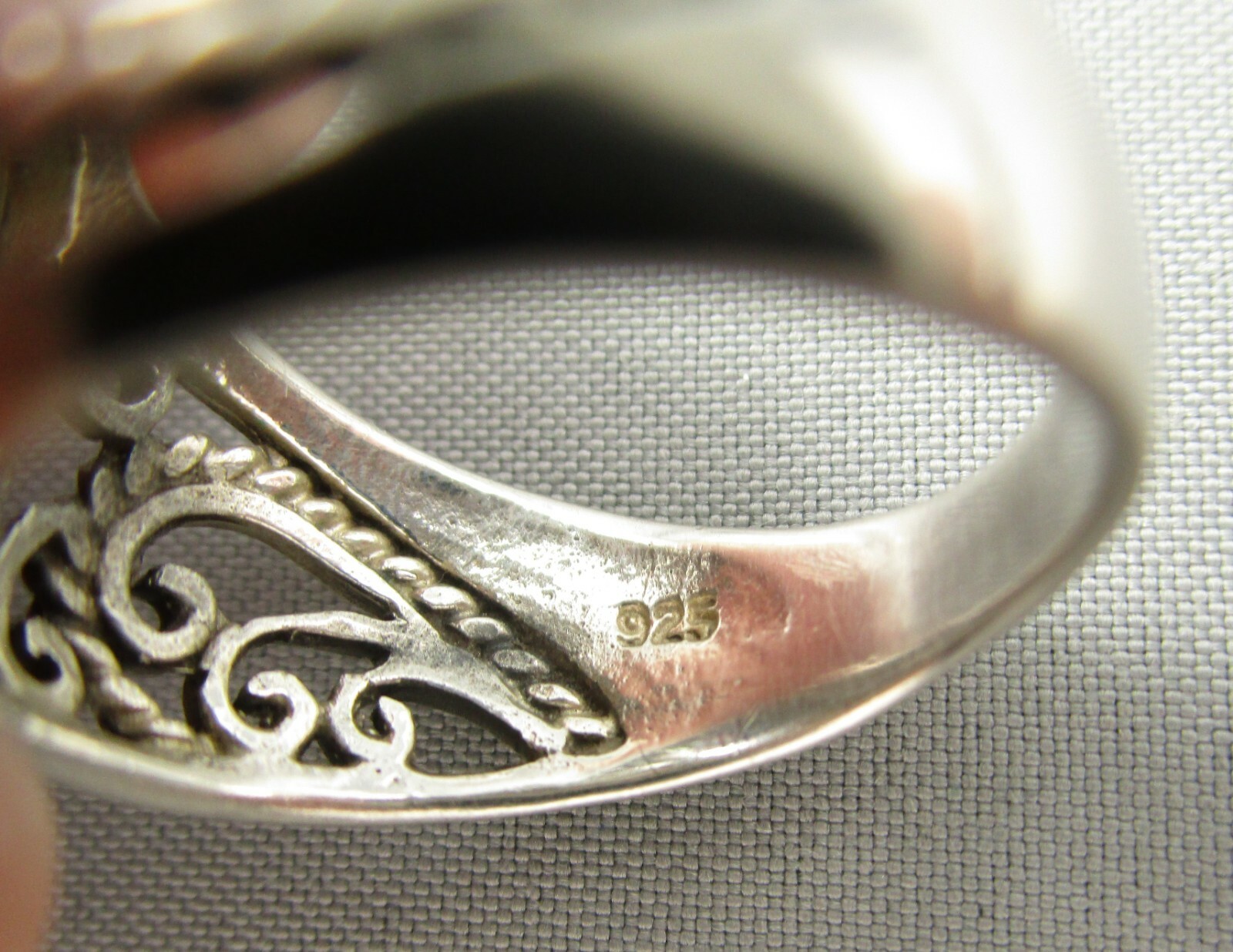 Filigree Sterling and Tigers Eye Ring Signed CW 925 Size 5.25 #4797E