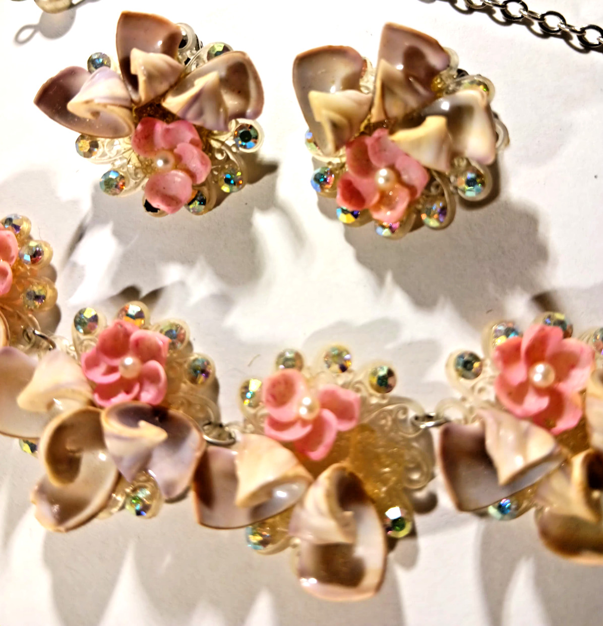 Vintage Purple Conch Shell Necklace, Earrings, Brooch Pink White Rhinestone Set