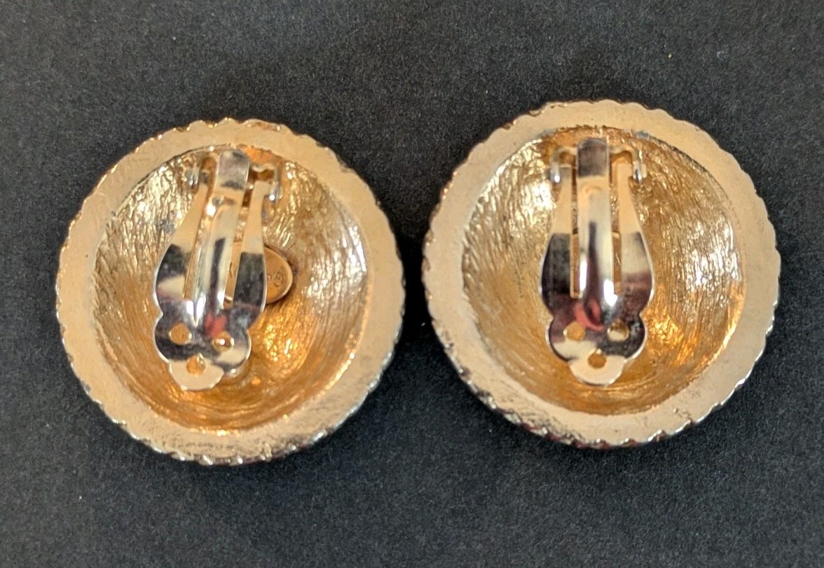 Gay Boyer Earrings Clip On Round with Cream Color Gold Tone Classic Vintage