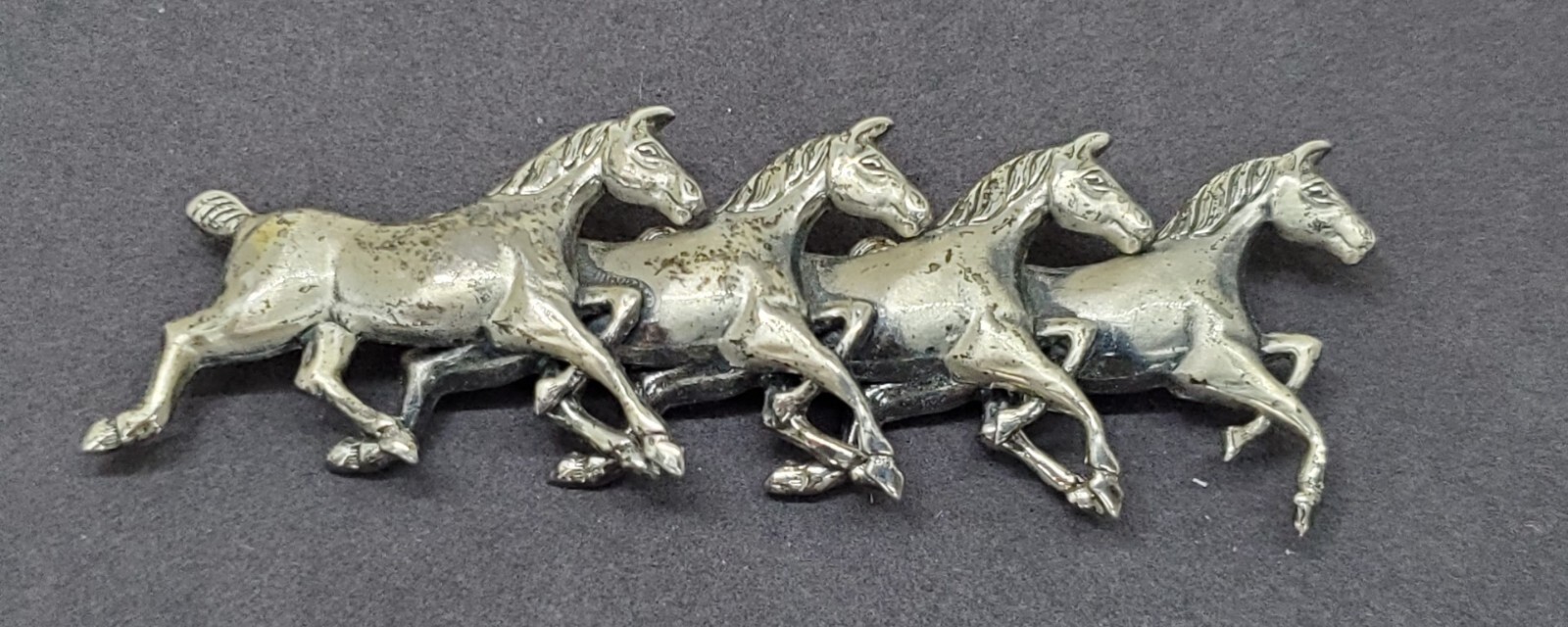 Vintage UNCAS Sterling Silver 4 Horses Galloping Equestrian Good Luck Brooch