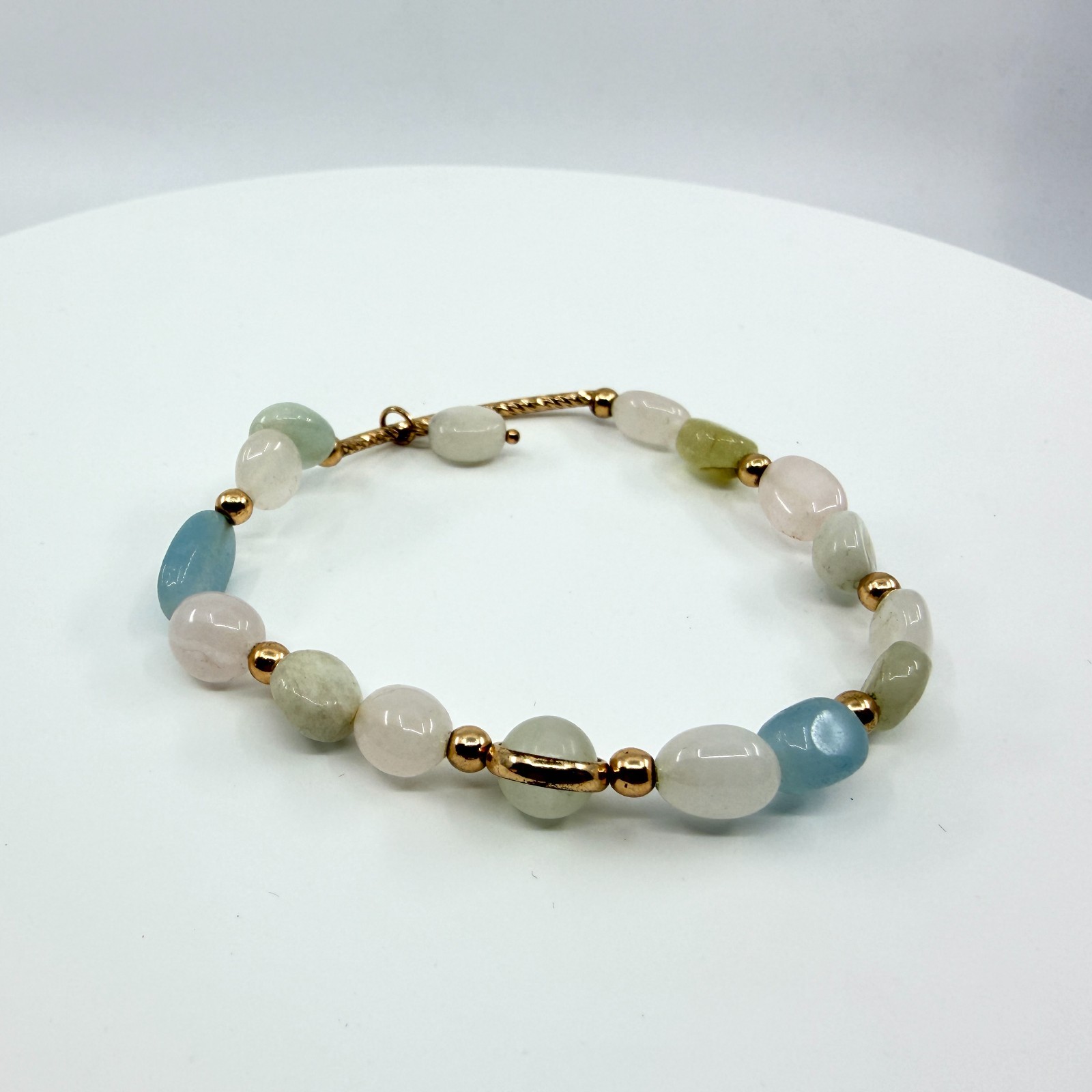 Vintage Pastel Quartz Faux Jade Beaded Bracelet Gold Tone Multi Color Gemstone