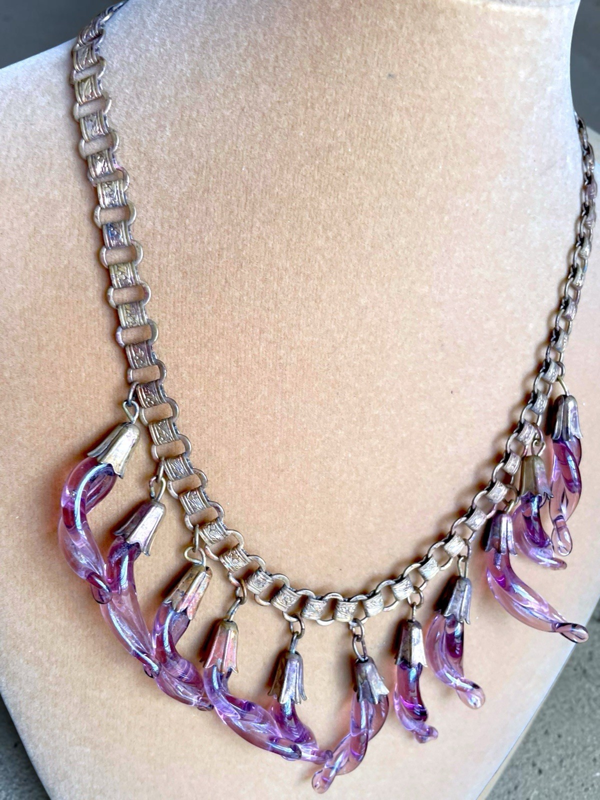 Victorian Book-link Chain Purple Twisted Czech Art Glass Festoon Bib Necklace
