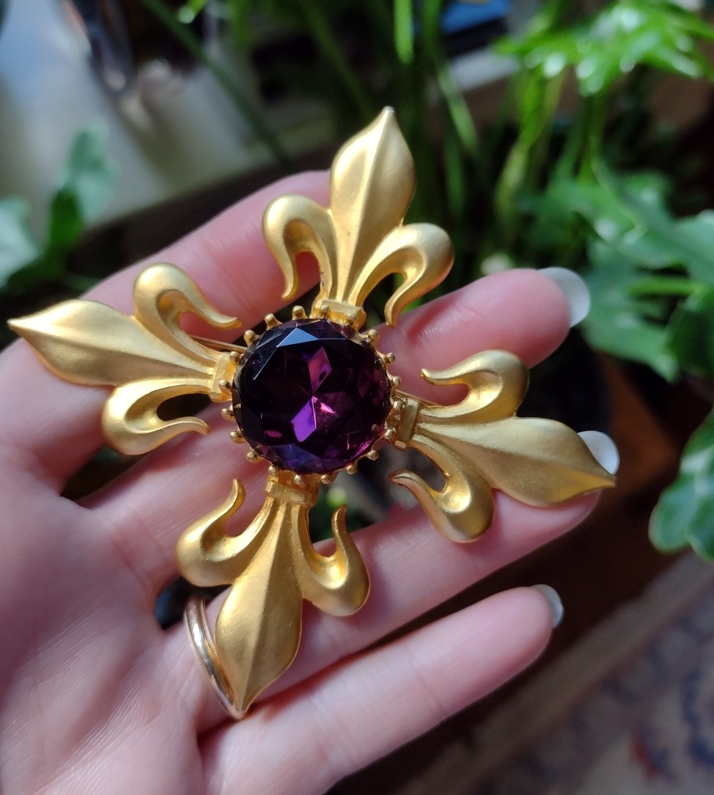 MAXINE DENKER Signed Fleur De Lis Cross Amethyst Glass Designer Gold Brooch