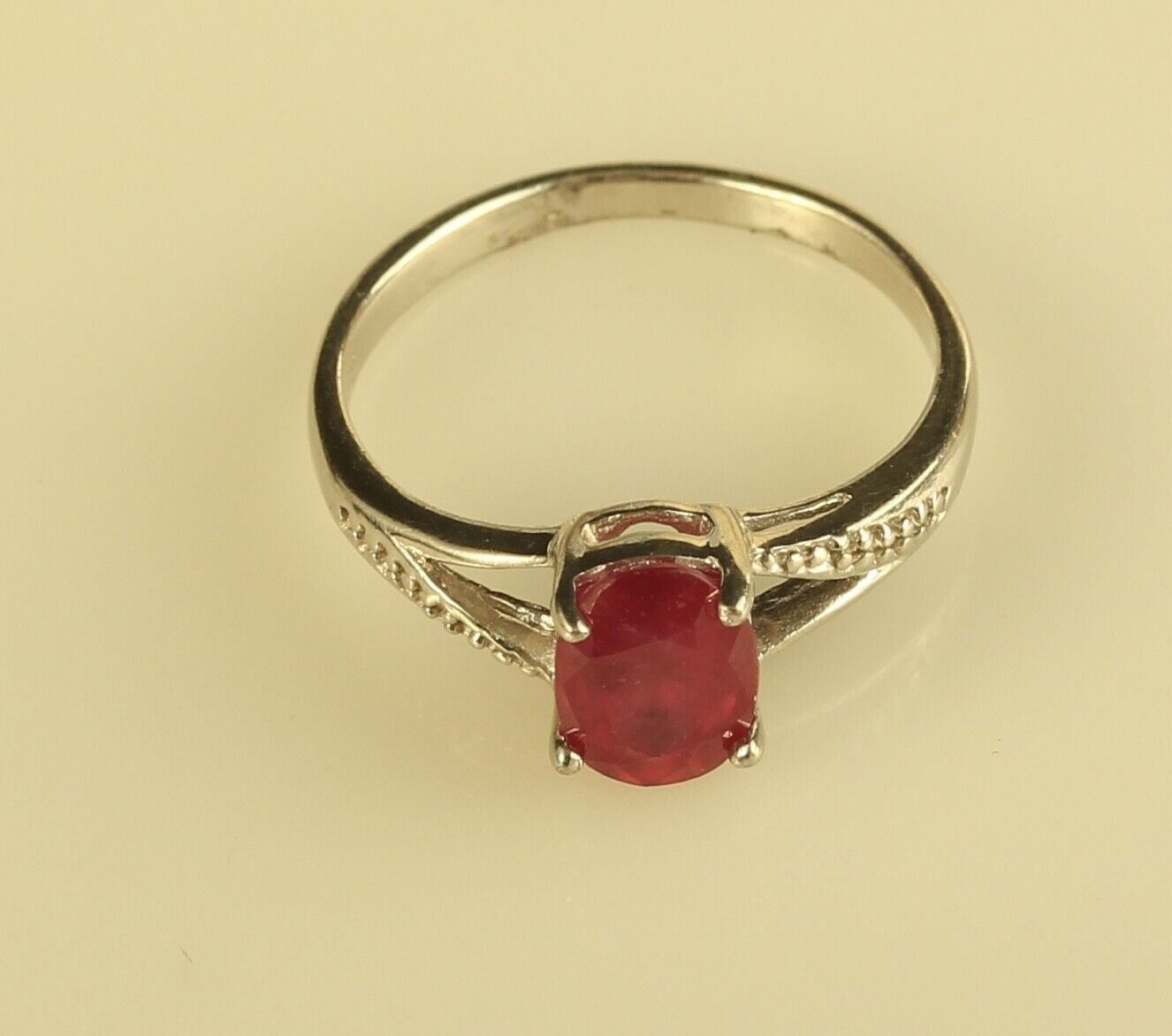 Vtg Sterling Silver Oval Red Ruby Split Shank Accent Statement Ring Sign STS 925
