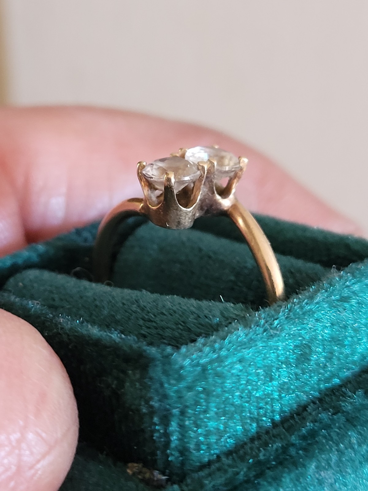 Vintage Antique Gold White Beryl ? Goshenite? Toi Moi Anniversary Gold Ring