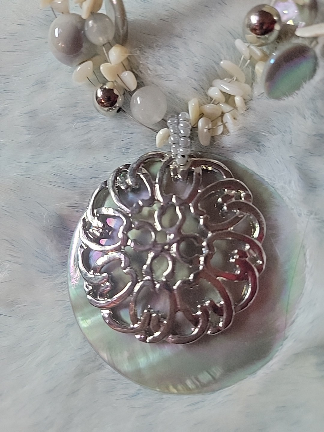 Vintage Shimmer Shell and metal design Necklace & Earring Set NEW WITH BOX.