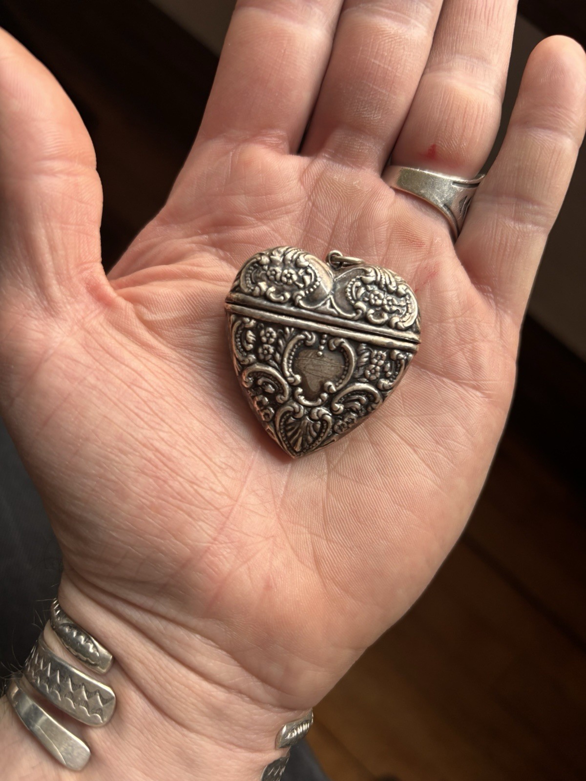 Sterling Silver Heart Repousse Victorian style Large box vintage Pendant 1900s