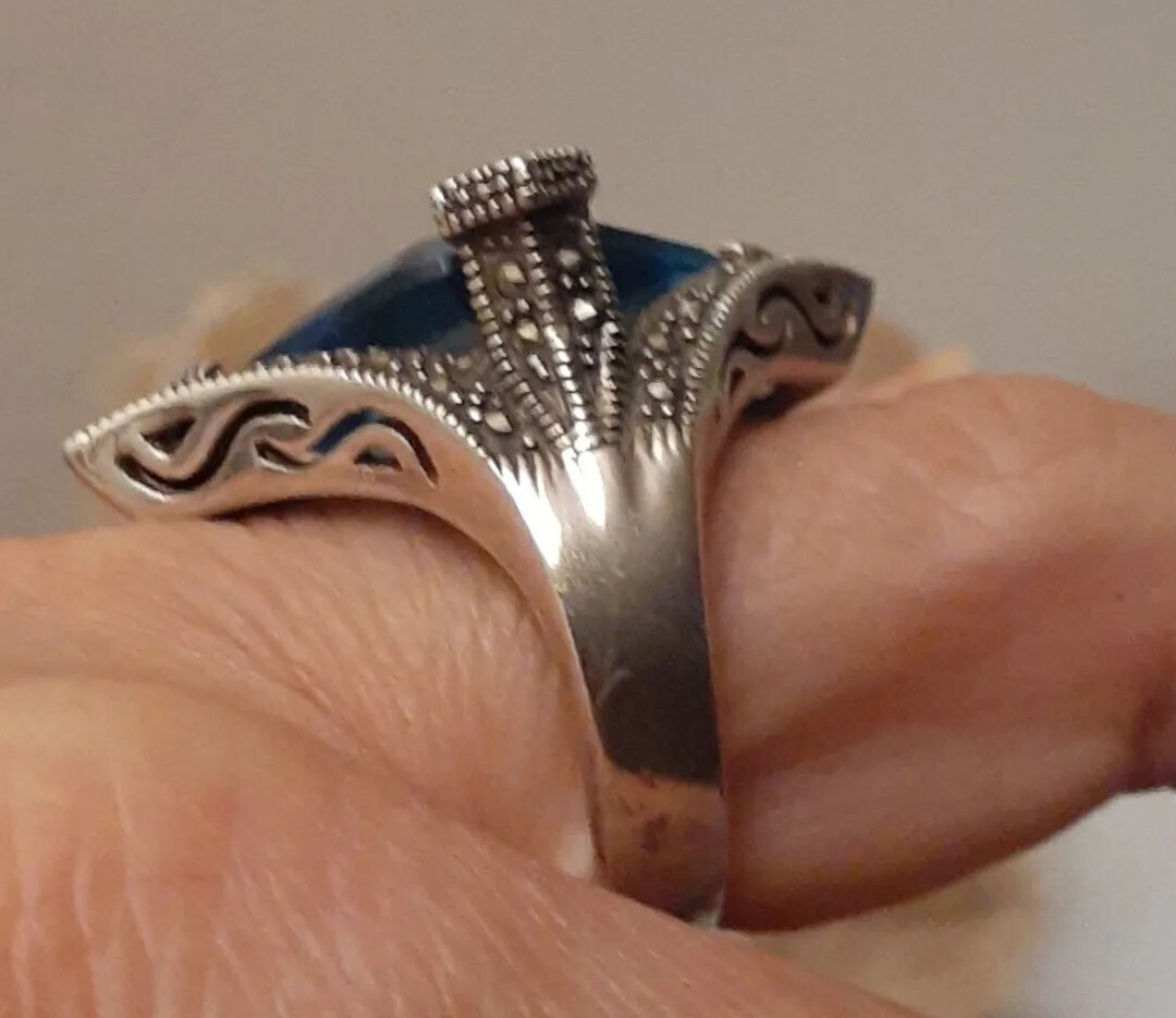 Vintage Estate Sterling Silver Faceted Blue Crystal Glass Pentagon Ring Size 8