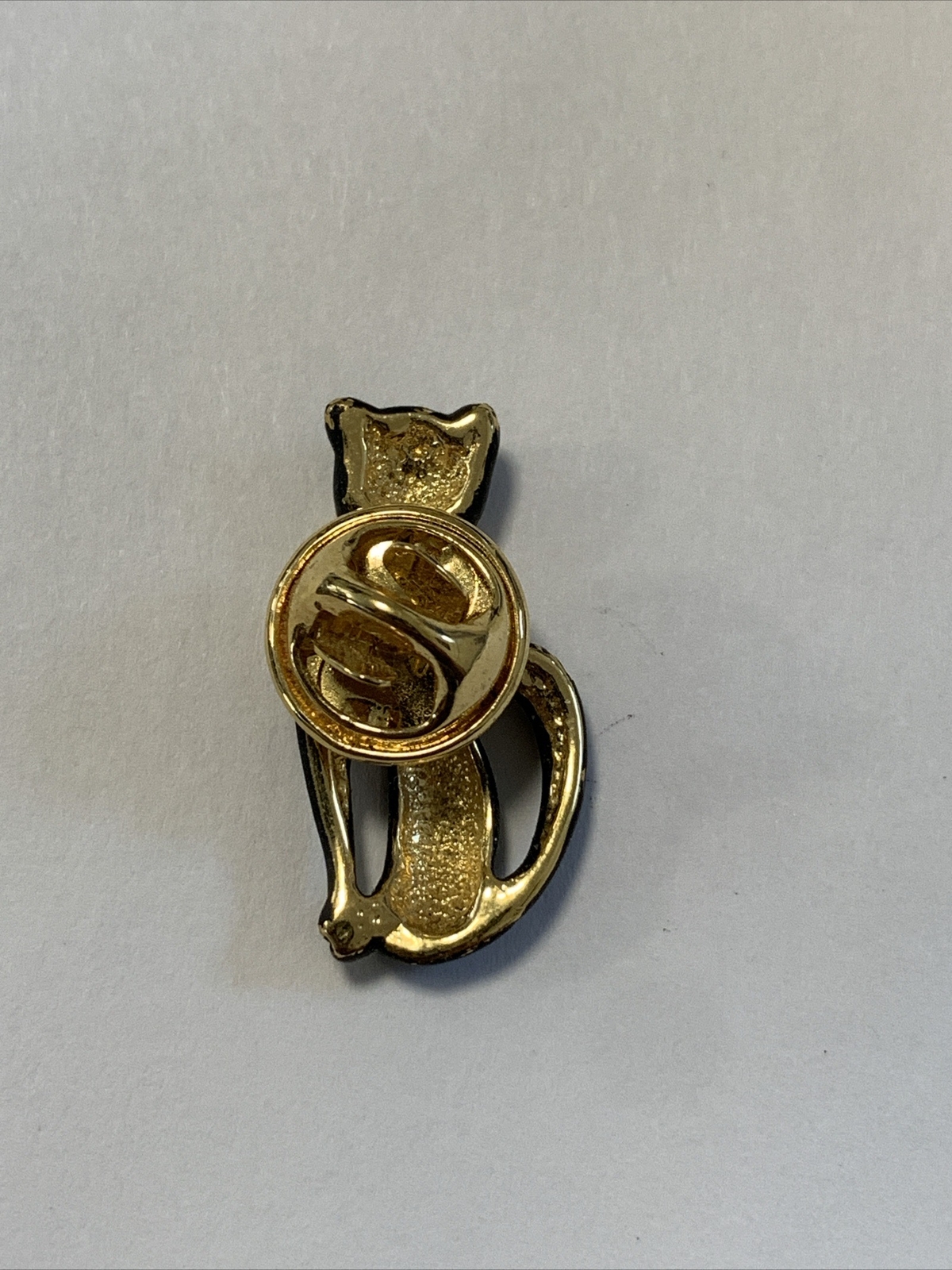 VTG Black Cat Rhinestone Eyes Lapel Pin About 1” Gold Tone