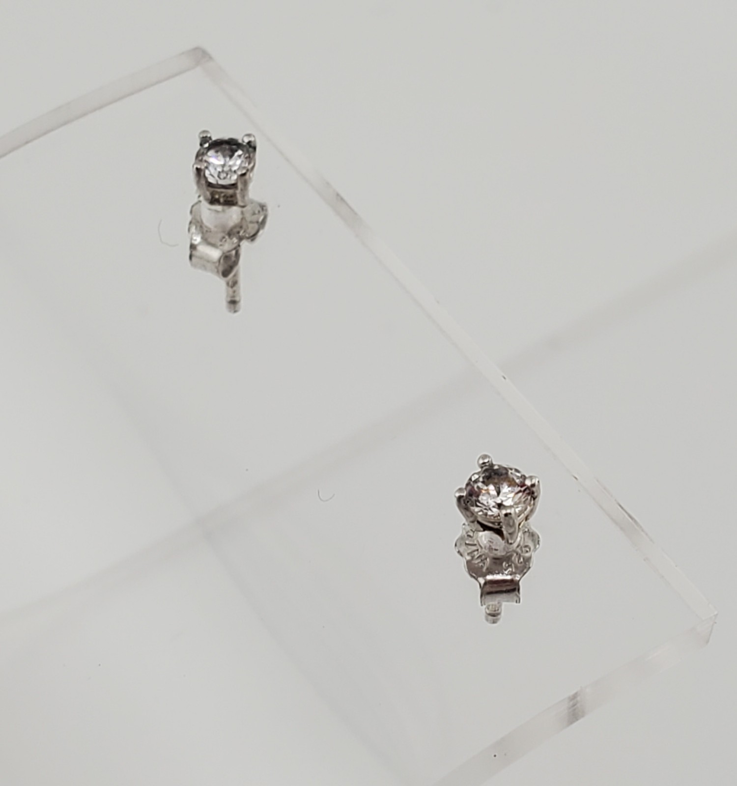 VTG 925 API Stud CZ 3mm Earrings Sterling Silver Brilliant Petite Daily Wear