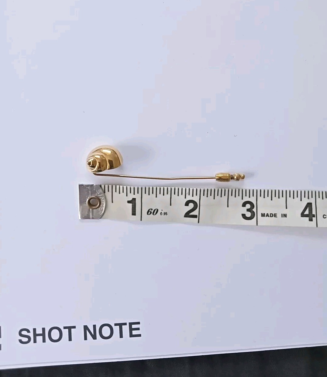 Vintage Crown Trifari Classic Figural Stick Pin, Sculptural Golden Sea Shell 3″