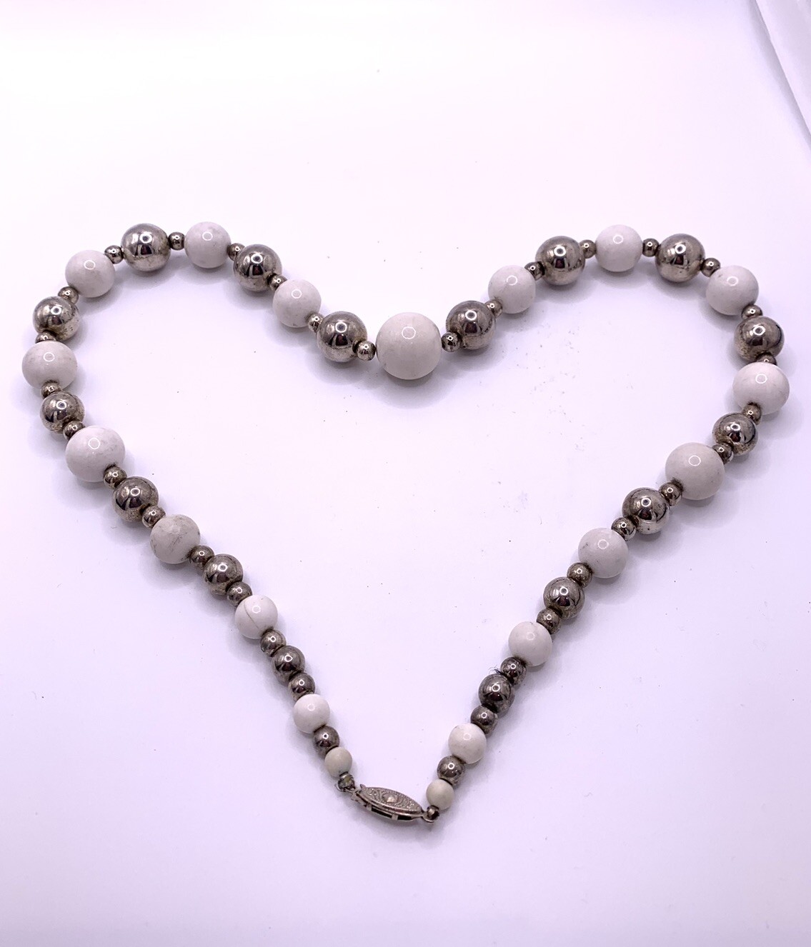 Vintage Necklace White Glass & Silver Tone Balls Graduating Size Beads Statement