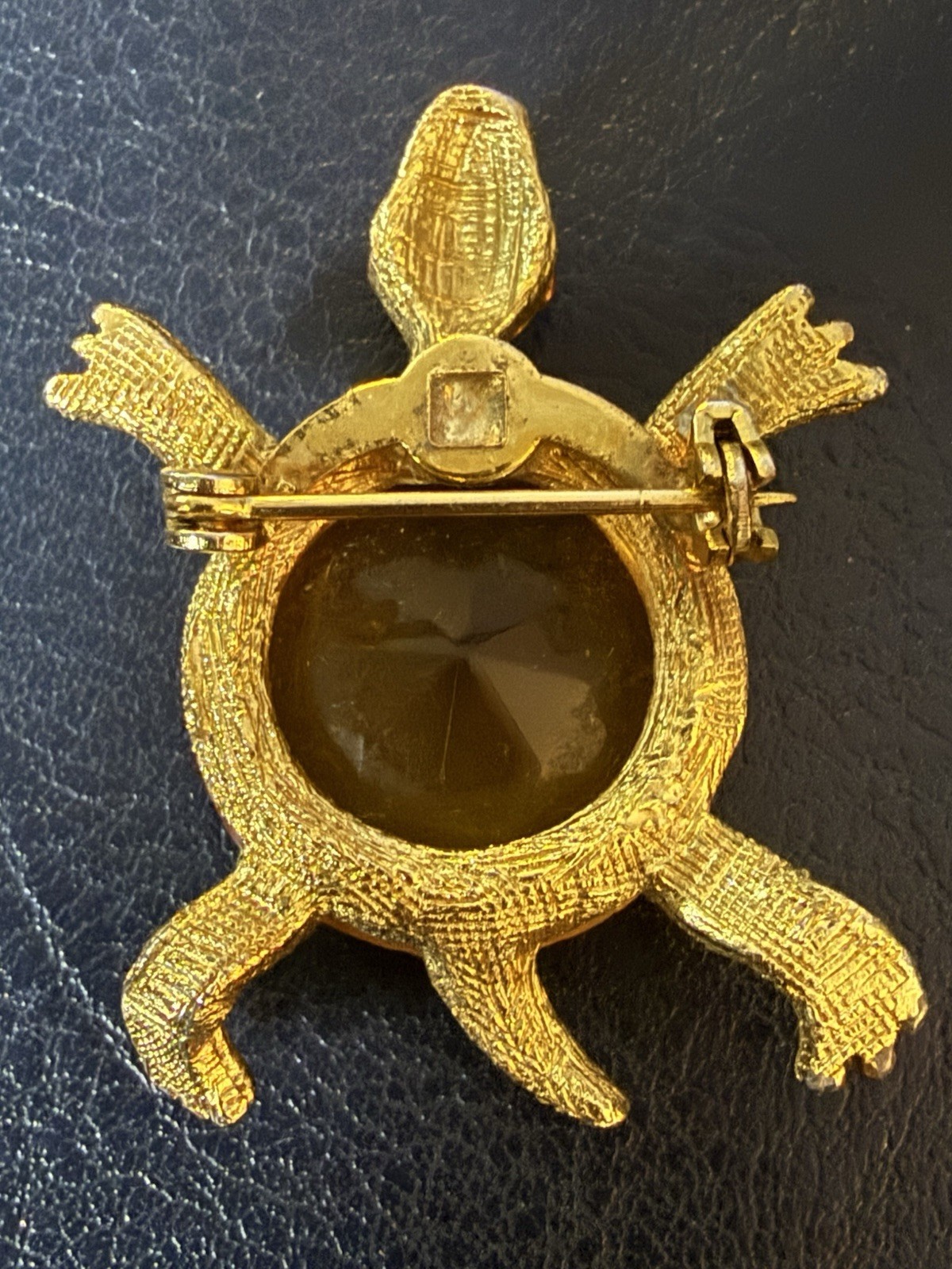 Gold Tone Yellow Faceted Clear Red Rhinestone Turtle Brooch Pin, M564