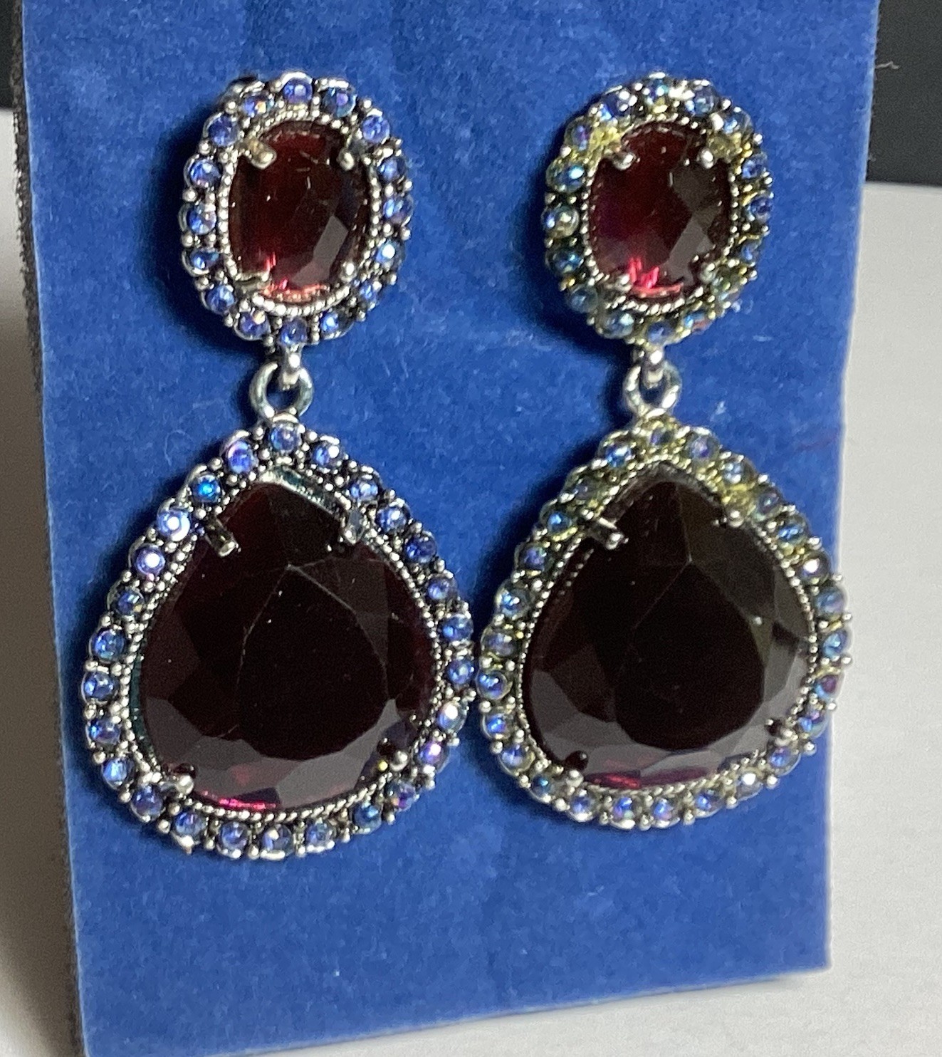 NR NINA RICCI FOR AVON CLIP-ON EARRINGS DROP DANGLE PURPLE & BLUE RHINESTONE