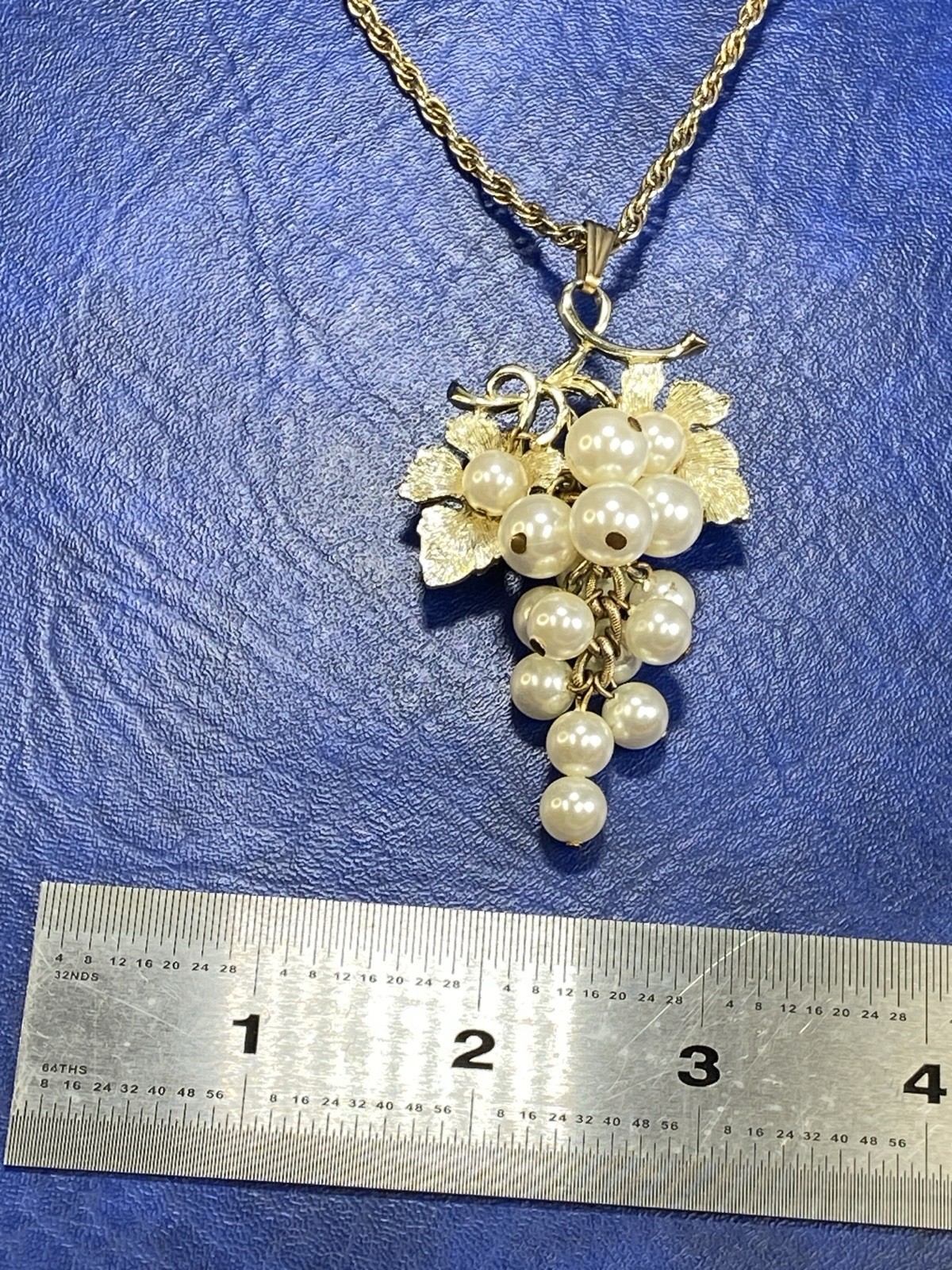 Vtg Judy Lee Faux Pearl Combo Brooch Pendant Necklace Bunch of Grapes Cluster