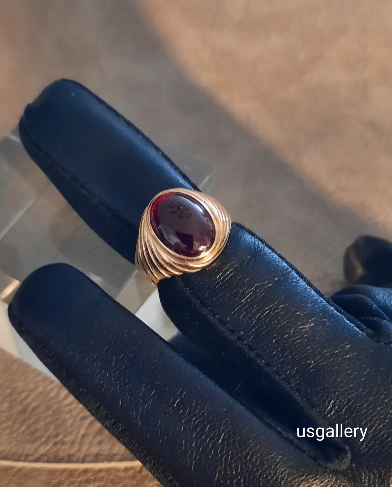 VTG 18 K GOLD, RUBY, CARBOUCHON RING,SIZE 7 3/4