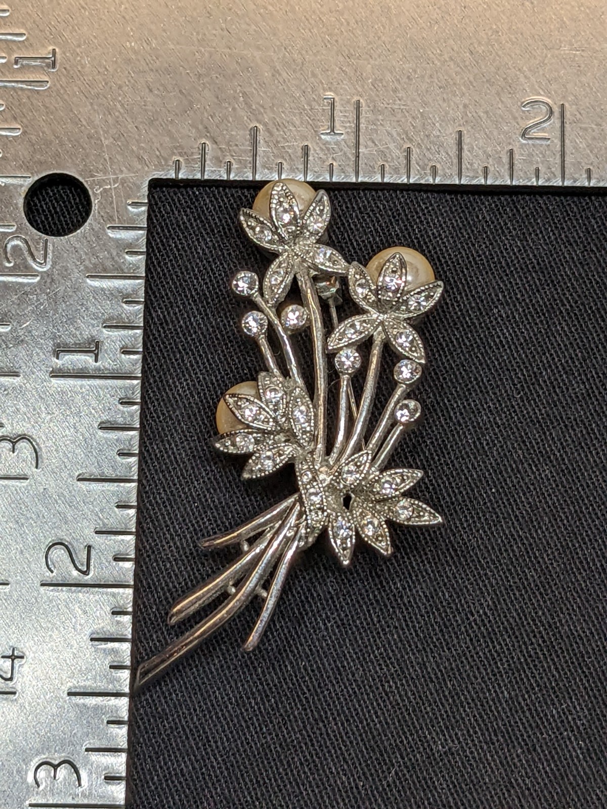 Vintage Rhinestone Floral Spray Brooch Silver Tone Faux Pearl Flower Bouquet Pin