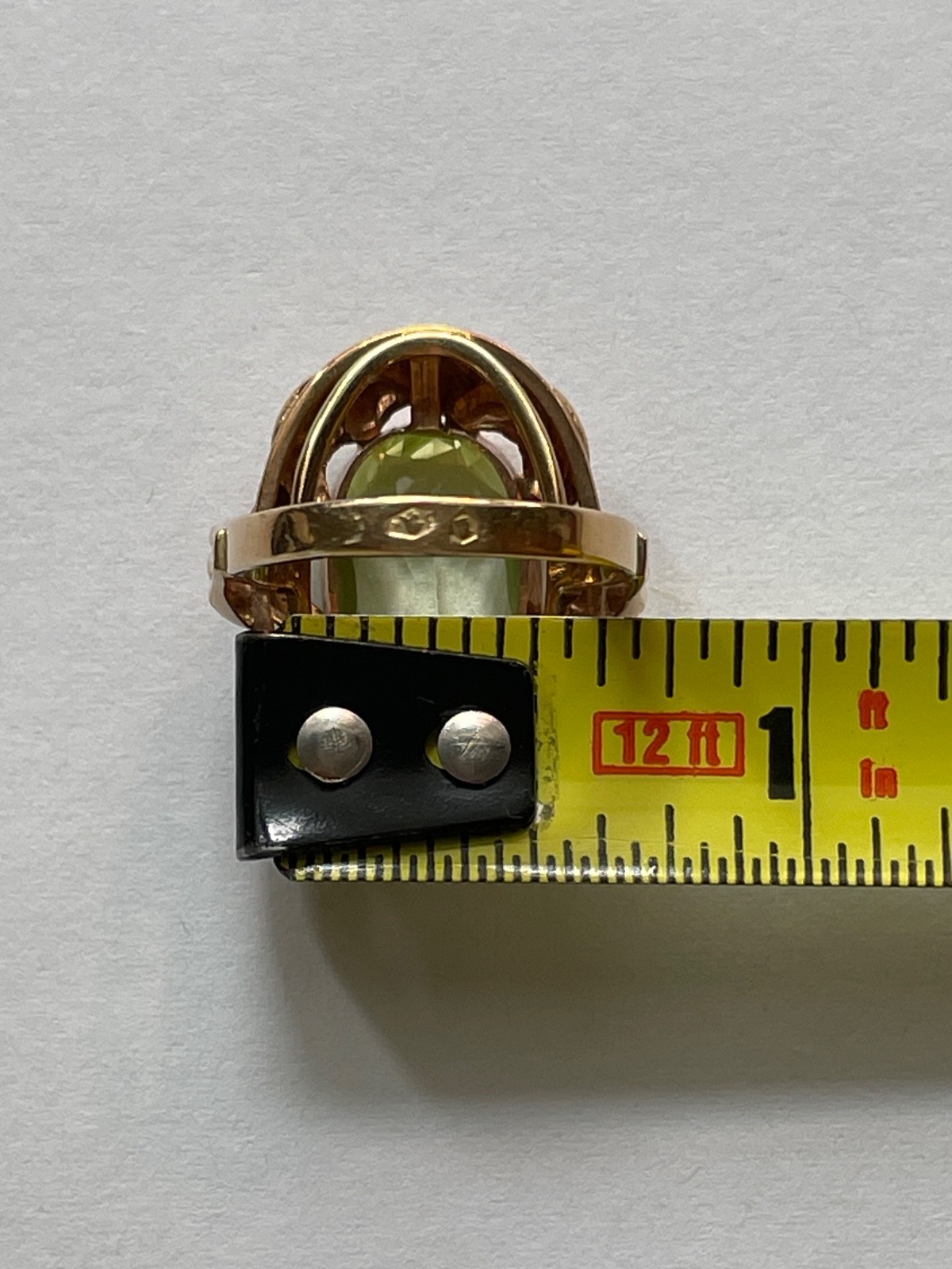 Vintage Mid Century 14k Yellow Gold Austrian Uranium Glass Cocktail Ring Size 5