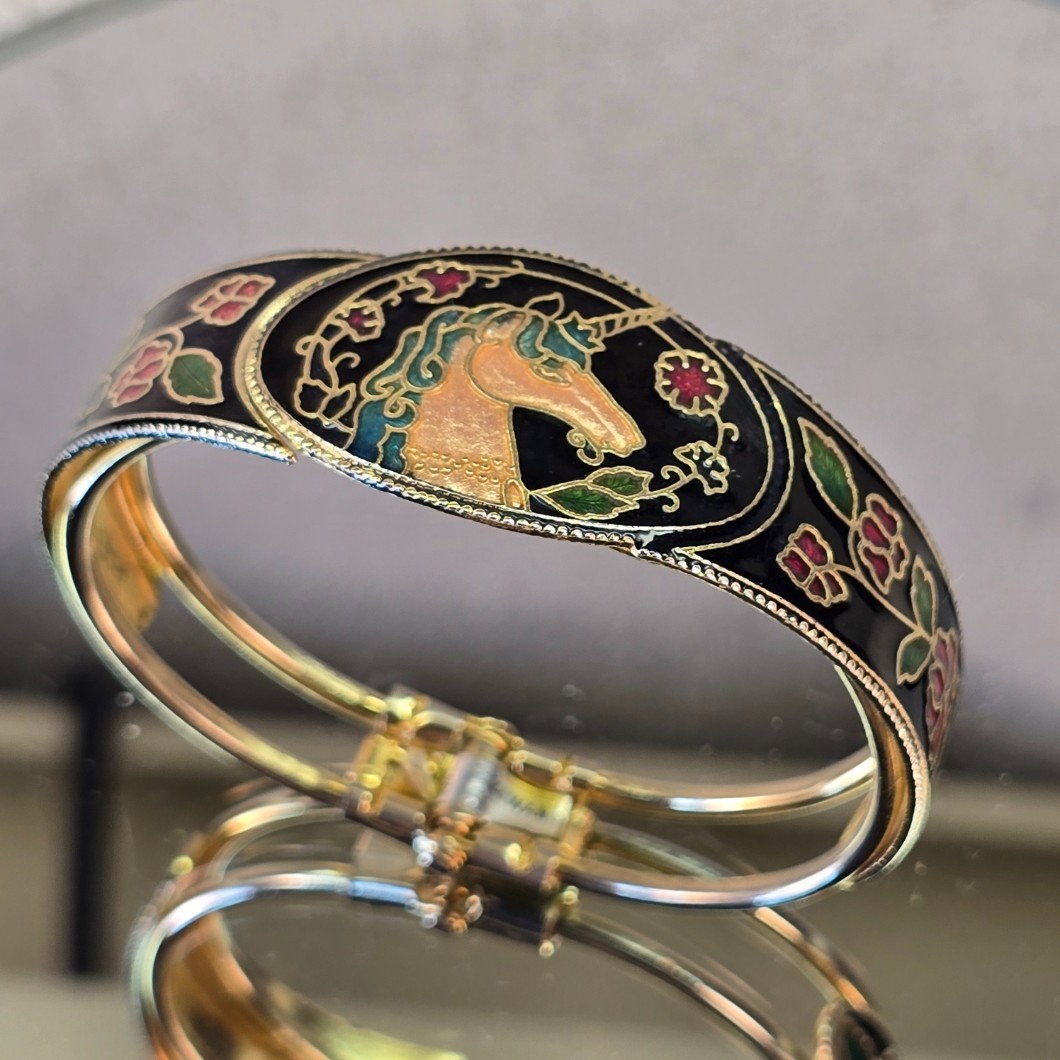 ESTATE VINTAGE CLOISONNE ENAMEL UNICORN FLORAL HINGED BRACELET