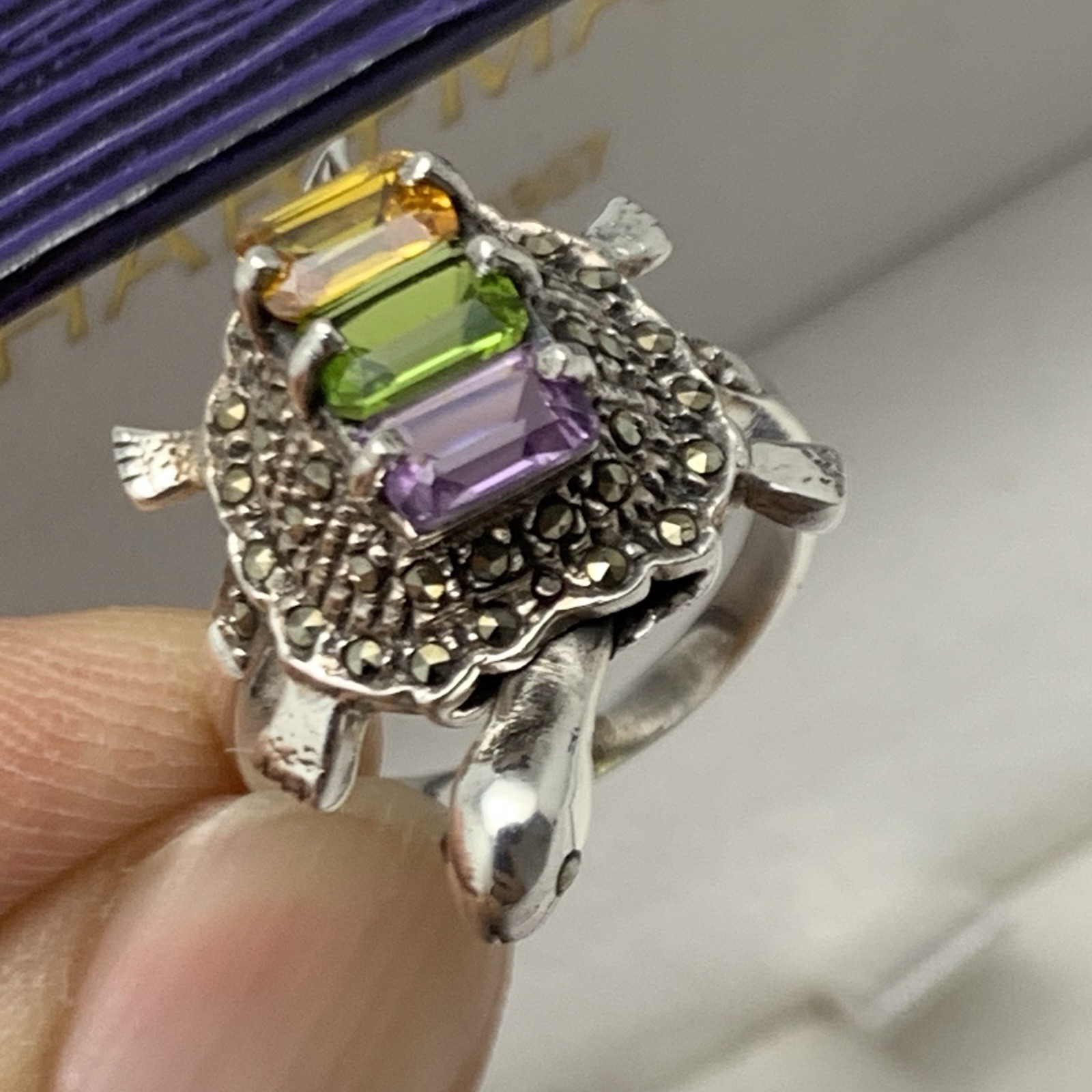 Vtg Turtle Ring w Moving Head 925 Sterling Silver Multi Colored Gem / Marcasite