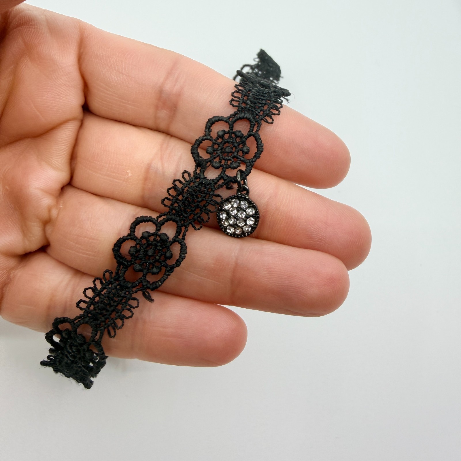Vintage Black Lace Choker Necklace Rhinestone Pendant Gothic Tatting Boho 90s