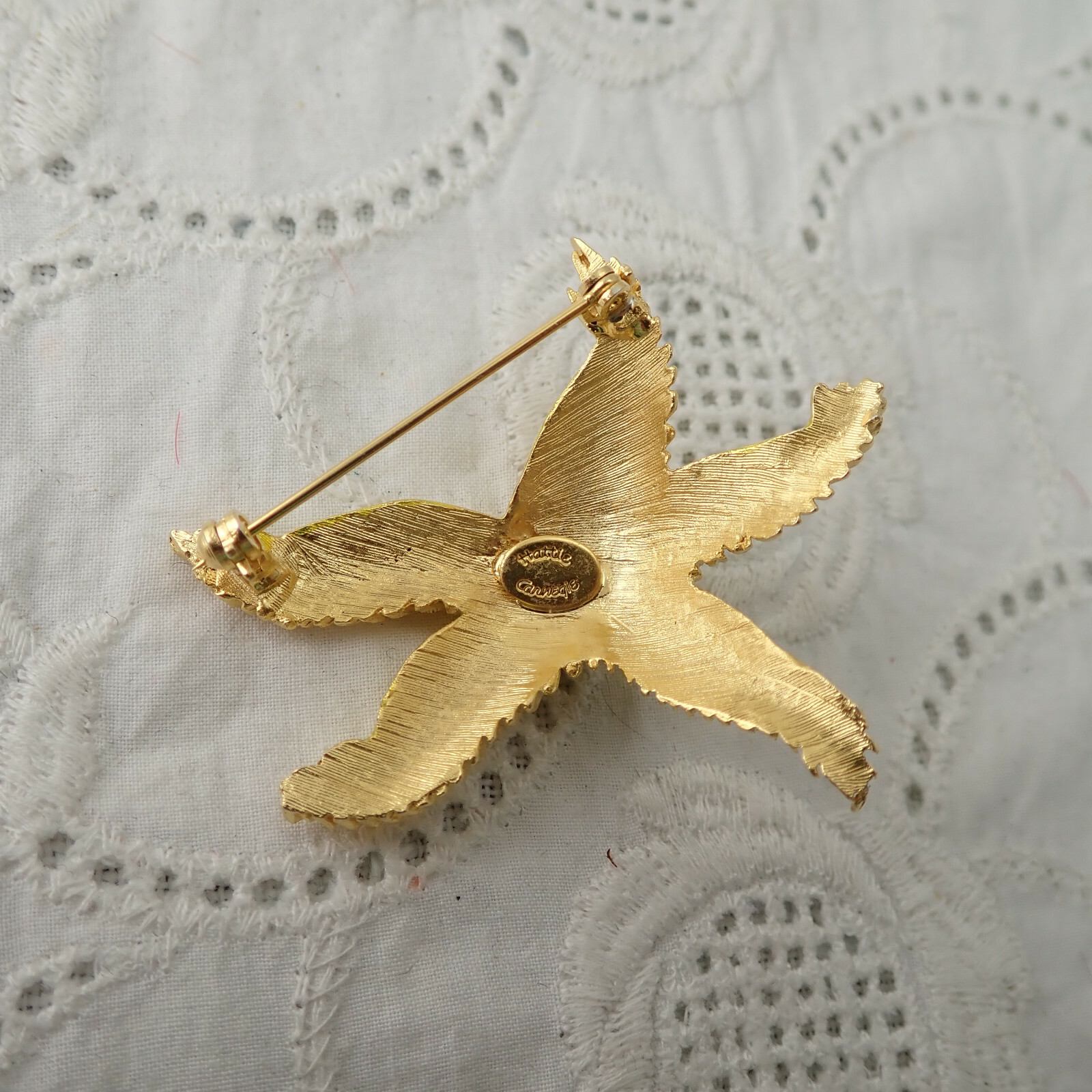 Vintage Rare Hattie Carnegie Lime Green Enamel Gold Tone Starfish Pin Brooch