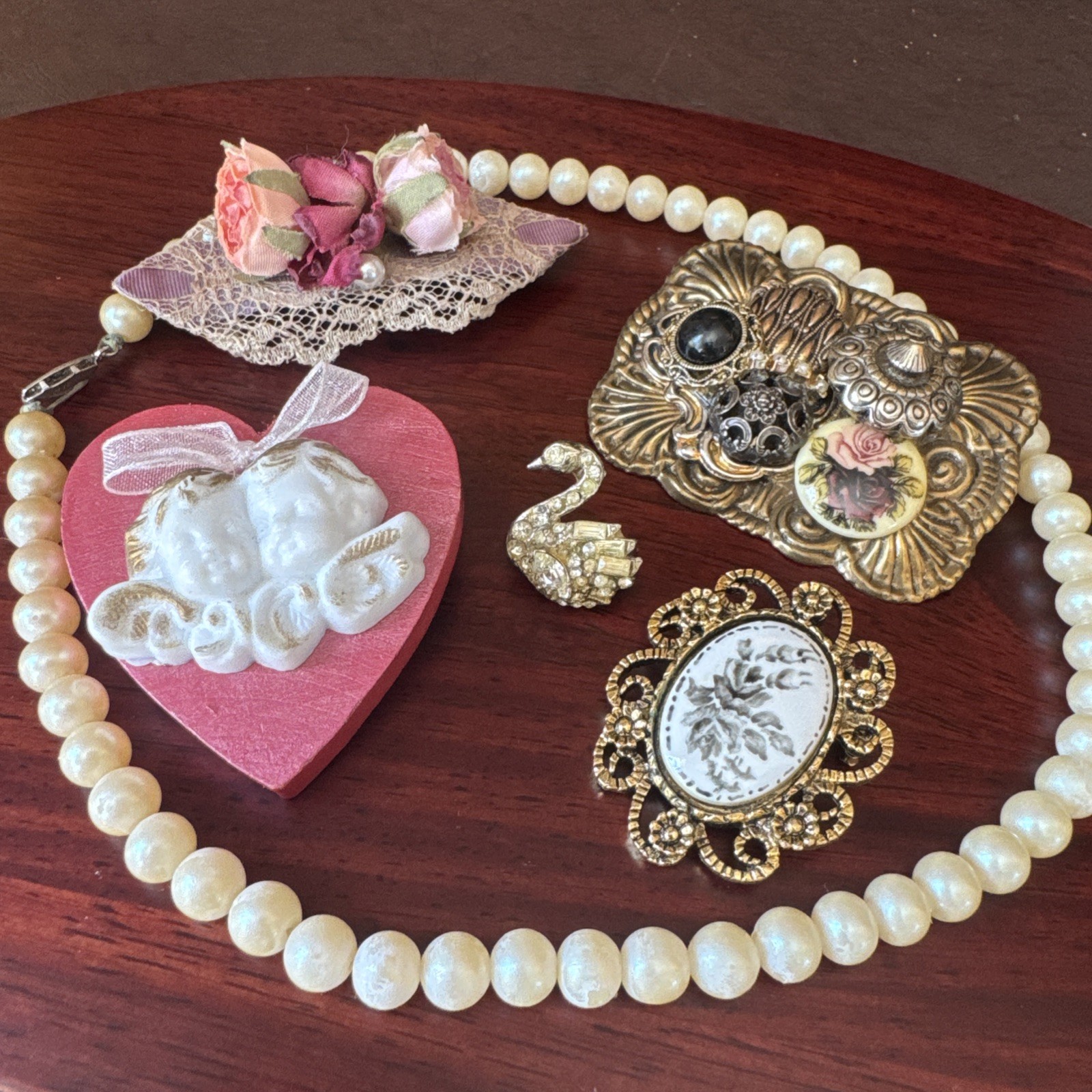 Vintage Handmade Grandma-core Floral Lot, Roses, Brass, Angels & Pearls 💐💖