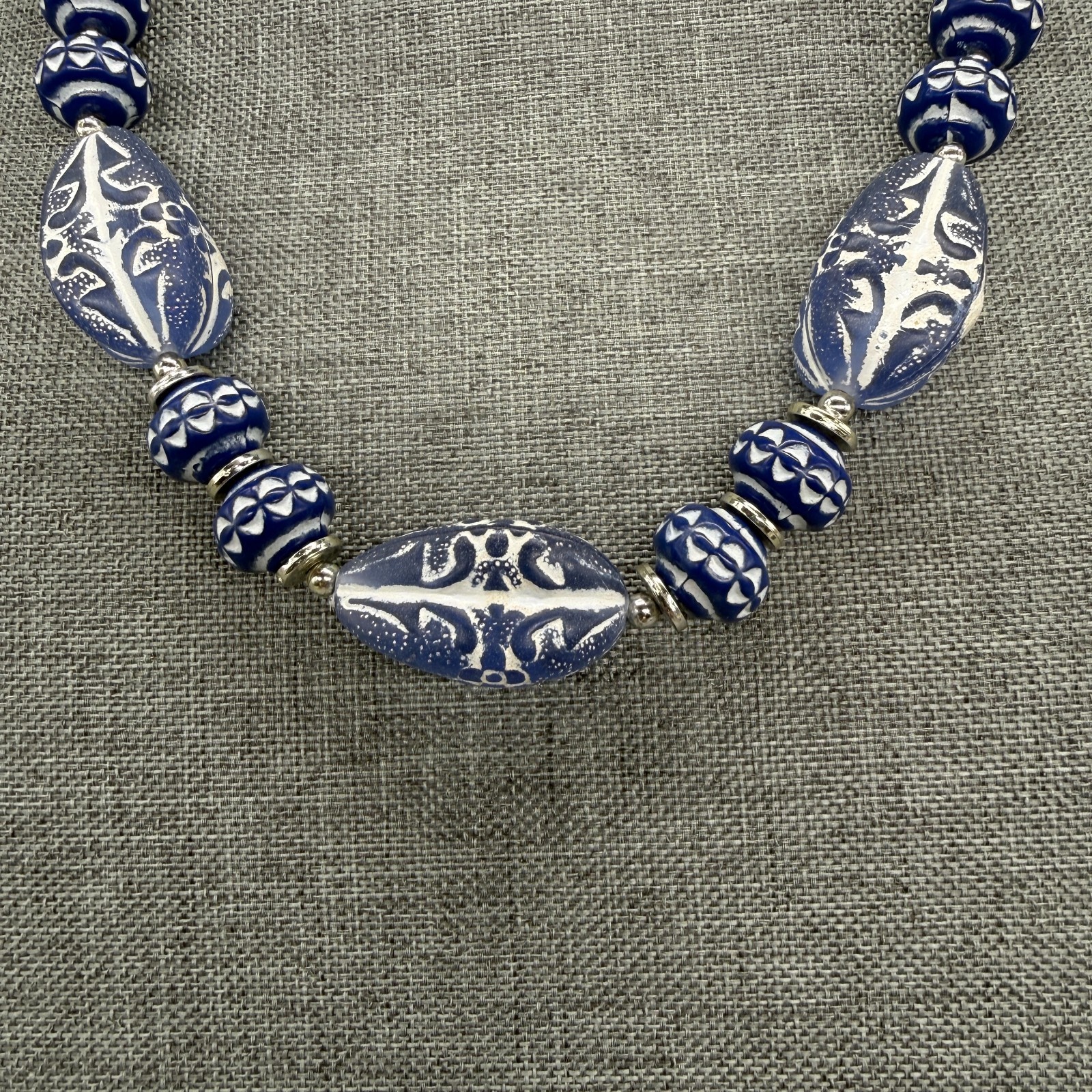 Vintage Necklace Blue White Patterned Beaded 22 Inches