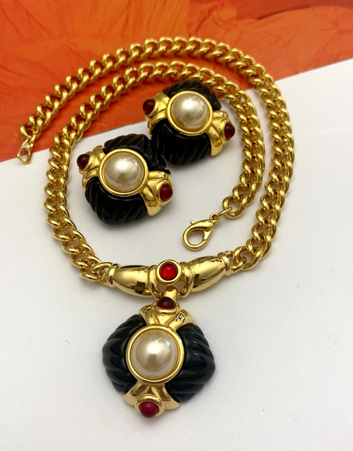 Vintage IVANA Trump Elegant Necklace & Earrings Set Rich Gold-Tone Red Cabochons