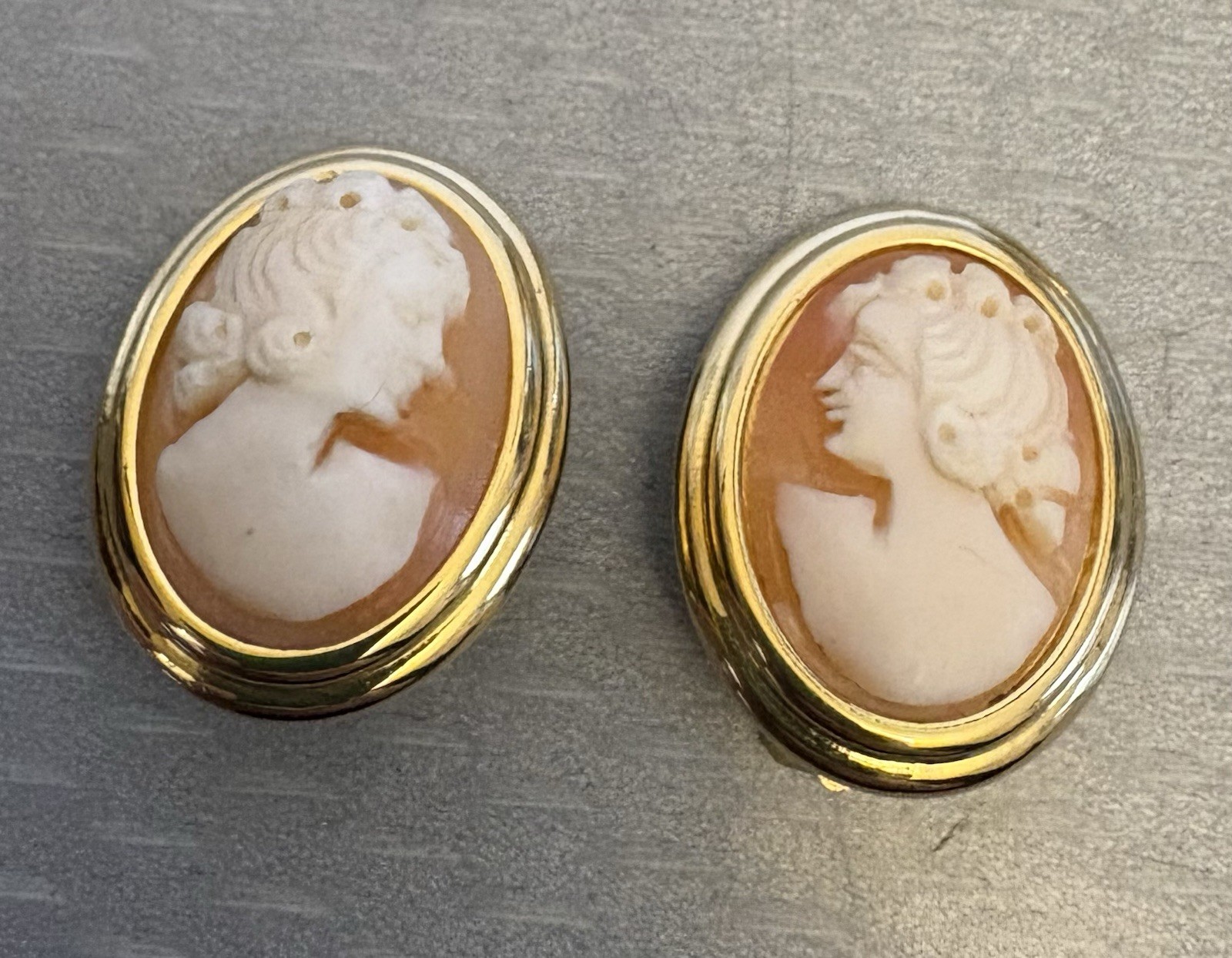 Vintage Cameo Clip On Earrings Hand Carved Shell Goldplated Left/Right Sisters