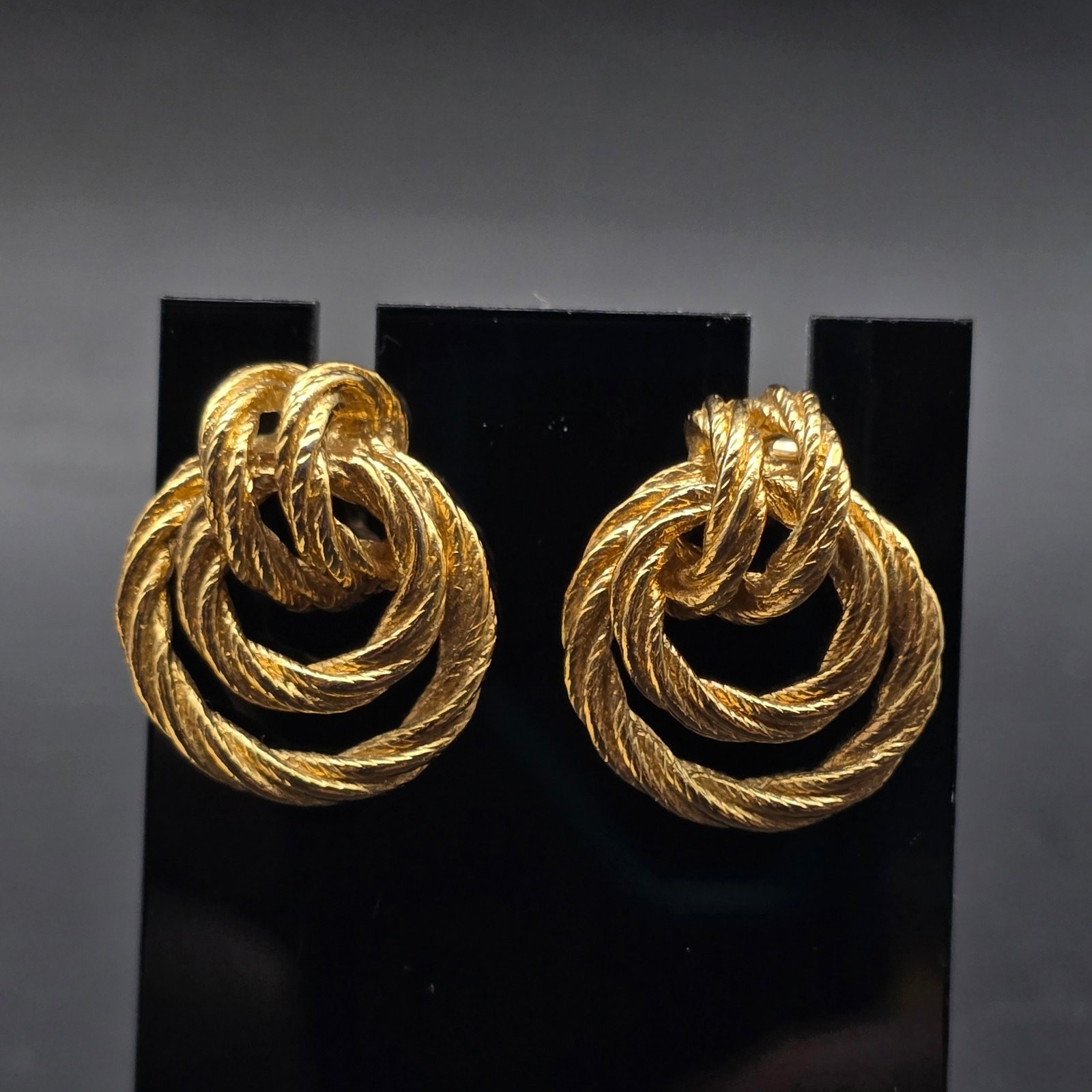 Gold Tone Twisted Circle Earrings Hoops Pierced Post Vintage 1990s