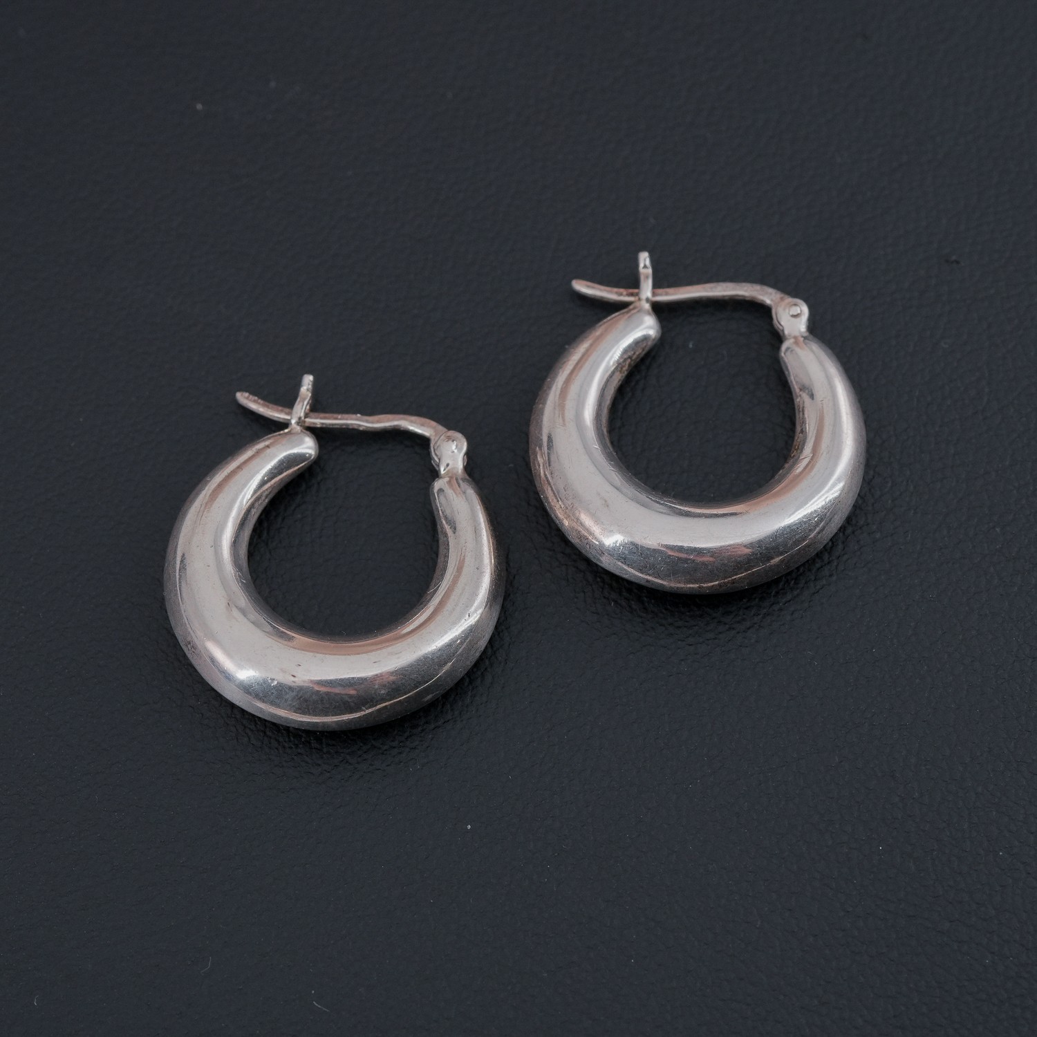 3.7g Pranda Design Sterling Silver Vintage 3/4in Smooth Hoop Earrings Leverback