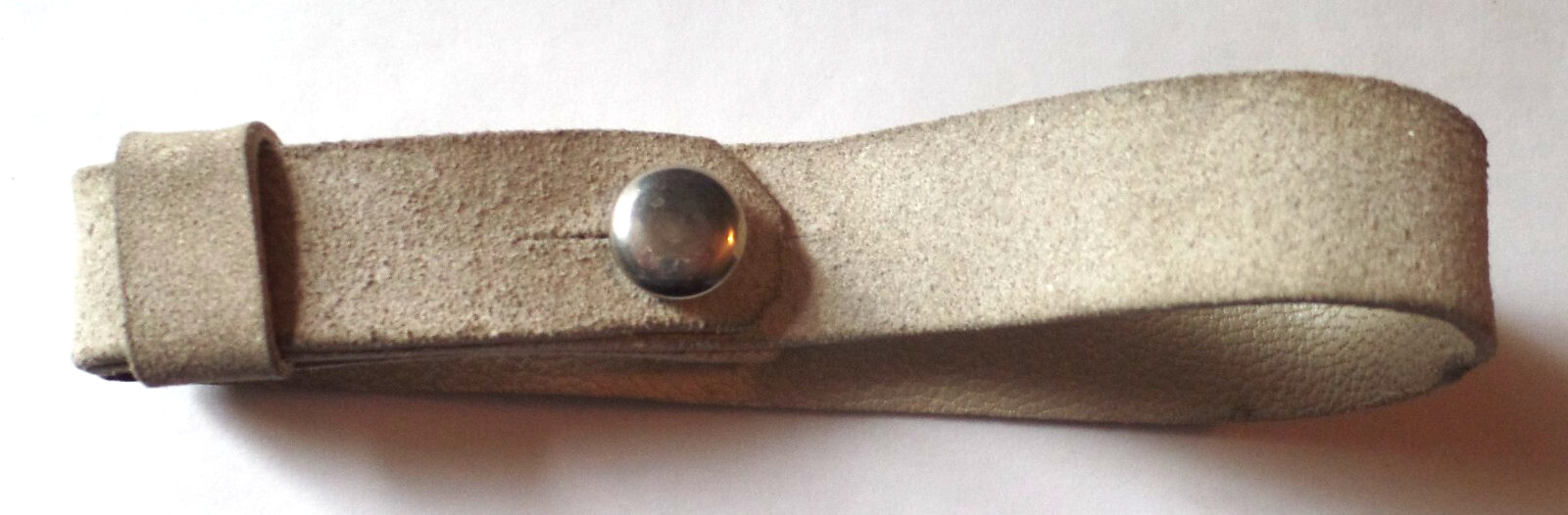 Vintage Gothic Suede Leather Neck Choker (Not sure if it’s for a pet or person)