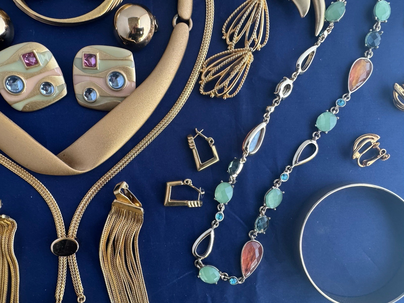Vintage Now Jewelry Lot Gold Tone Monet AK Trifari Napier K Spade Erwin Pearl 30