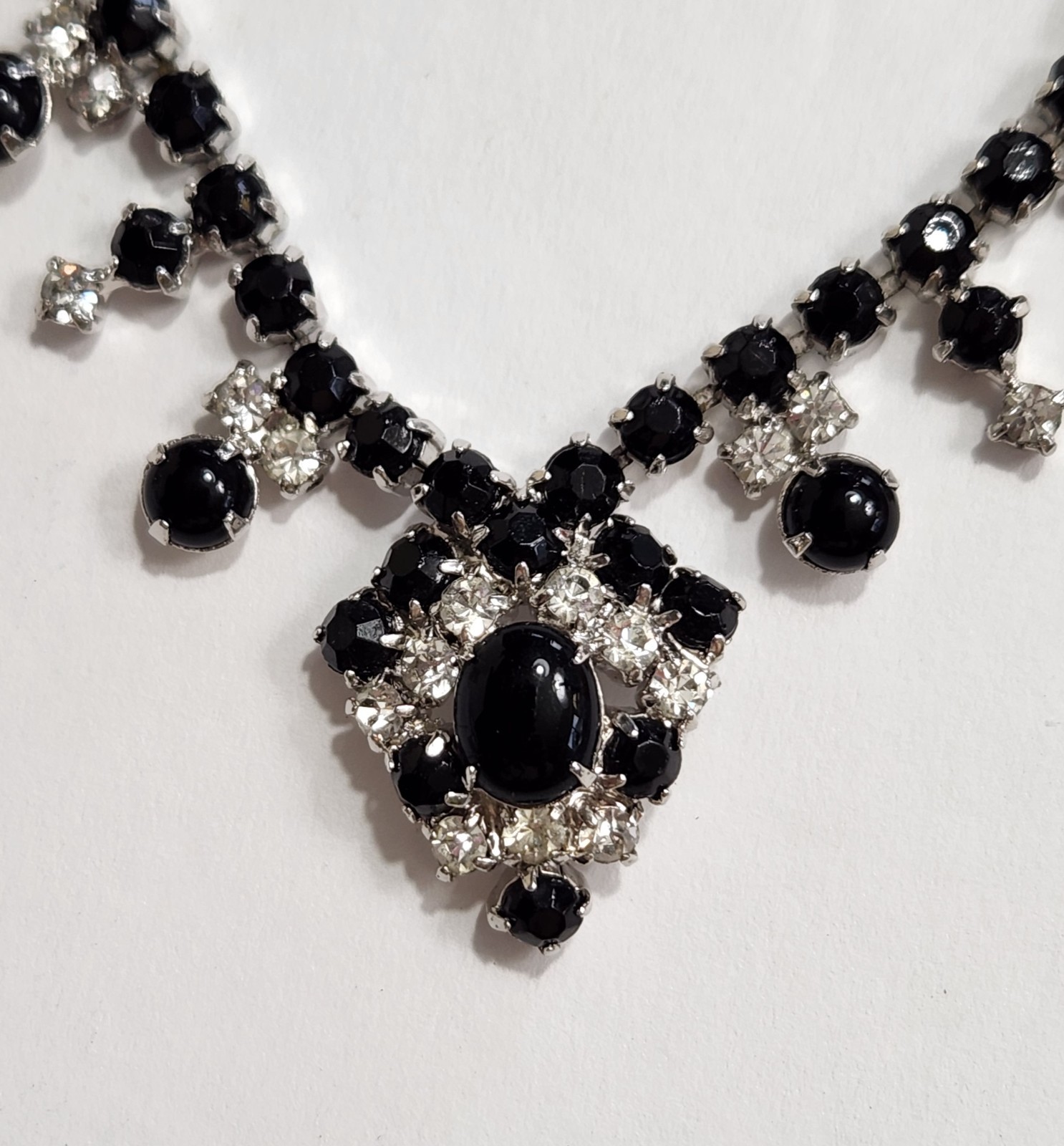 Vintage 1950s Bib Necklace & Screw Back Earrings Black & Clear Rhinestones