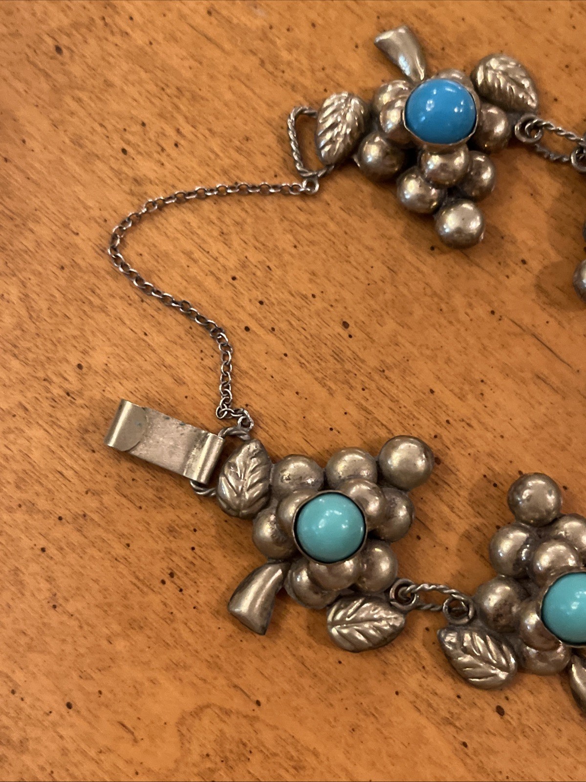 Vintage Mexico Sterling? Turquoise Blue Cabochon 5 Grape Clusters Bracelet 7 “