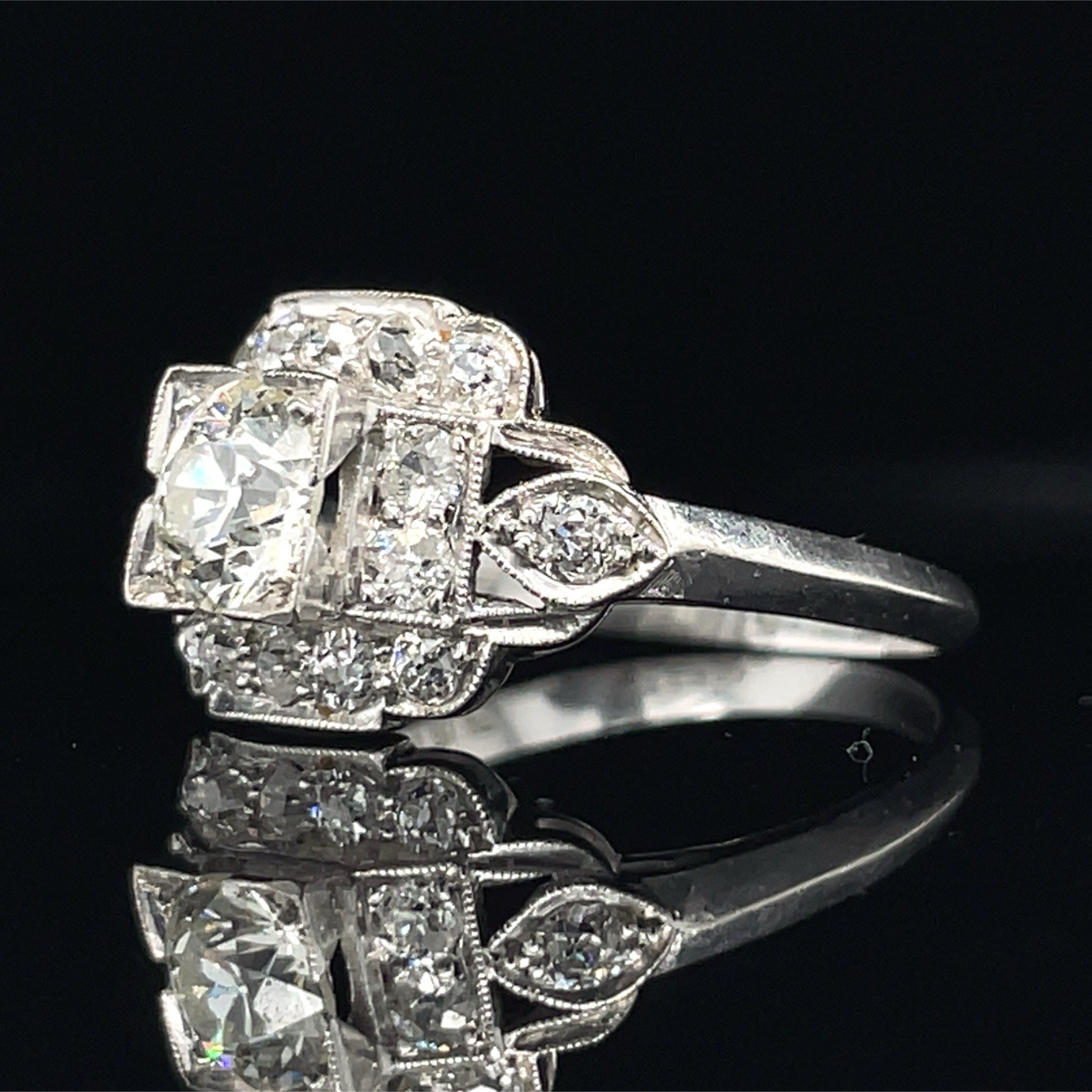 Art Deco Old European Cut Diamond Ring Set In Platinum