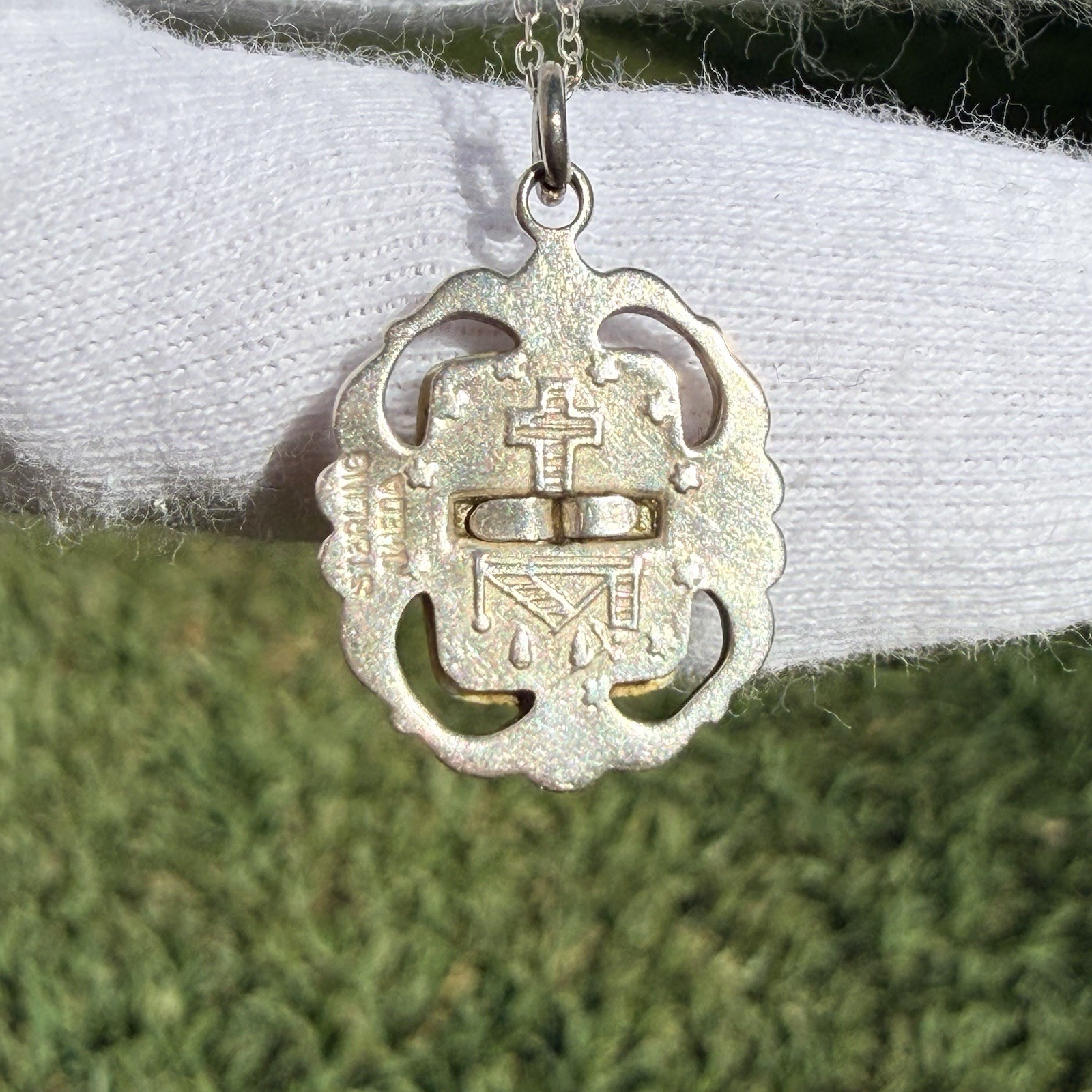 Vintage THEDA Sterling Silver Virgin Mary Miraculous Medal Pendant Necklace