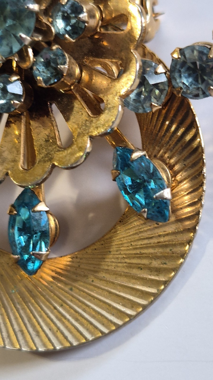 Coro/Unbranded Brooch Lof 2, Teal Blue Gold Tone Flower/Light Blue AB Cluster